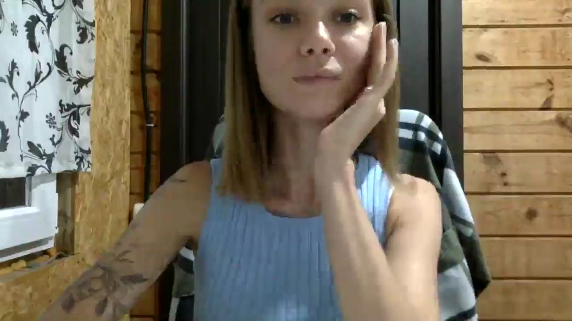 Gallery image thumbnail from LuluAmes's myfreecams stream on, 10/15/2024, 13:15 image 10 of 20