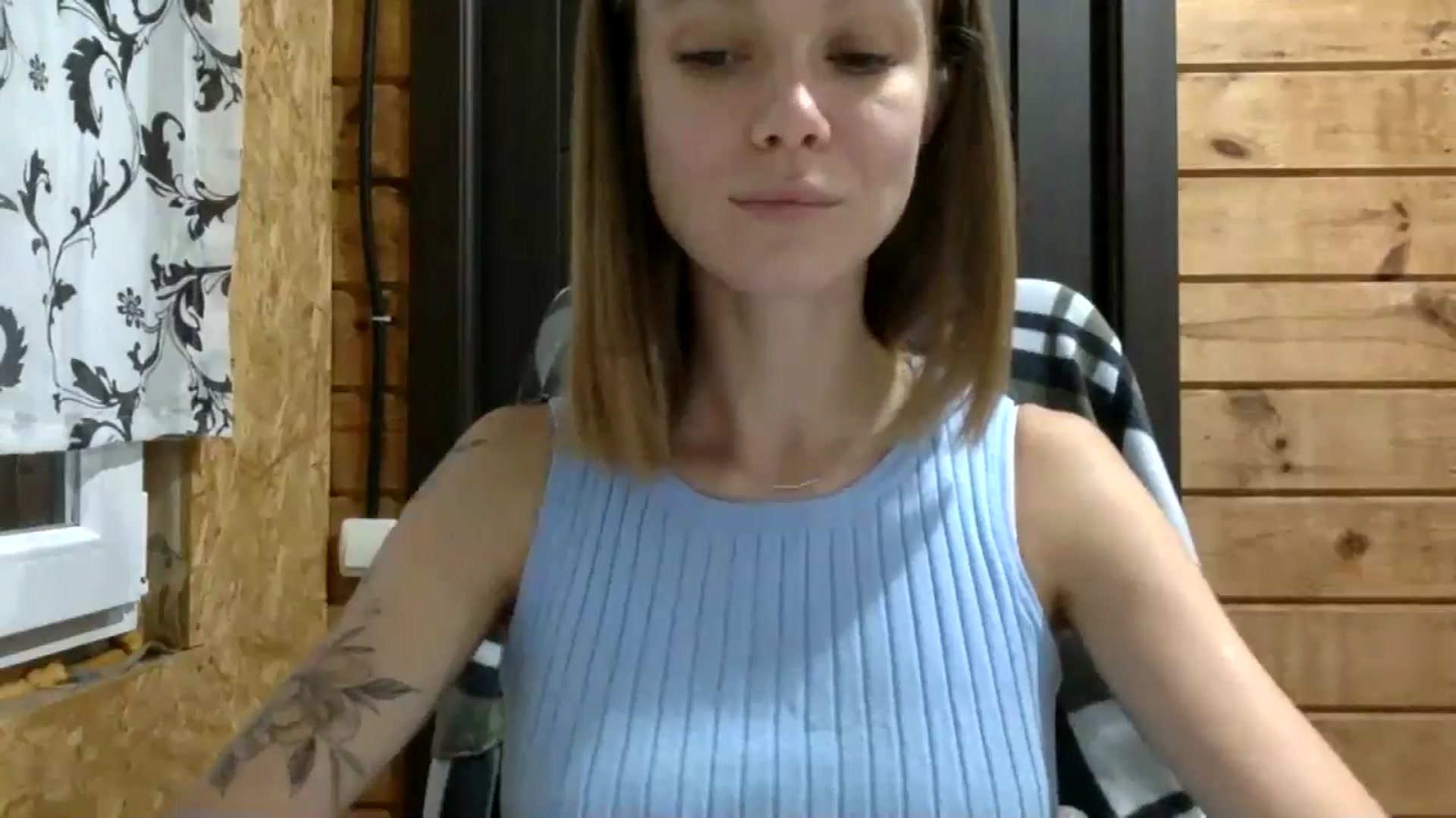 Gallery image thumbnail from LuluAmes's myfreecams stream on, 10/15/2024, 13:15 image 7 of 20