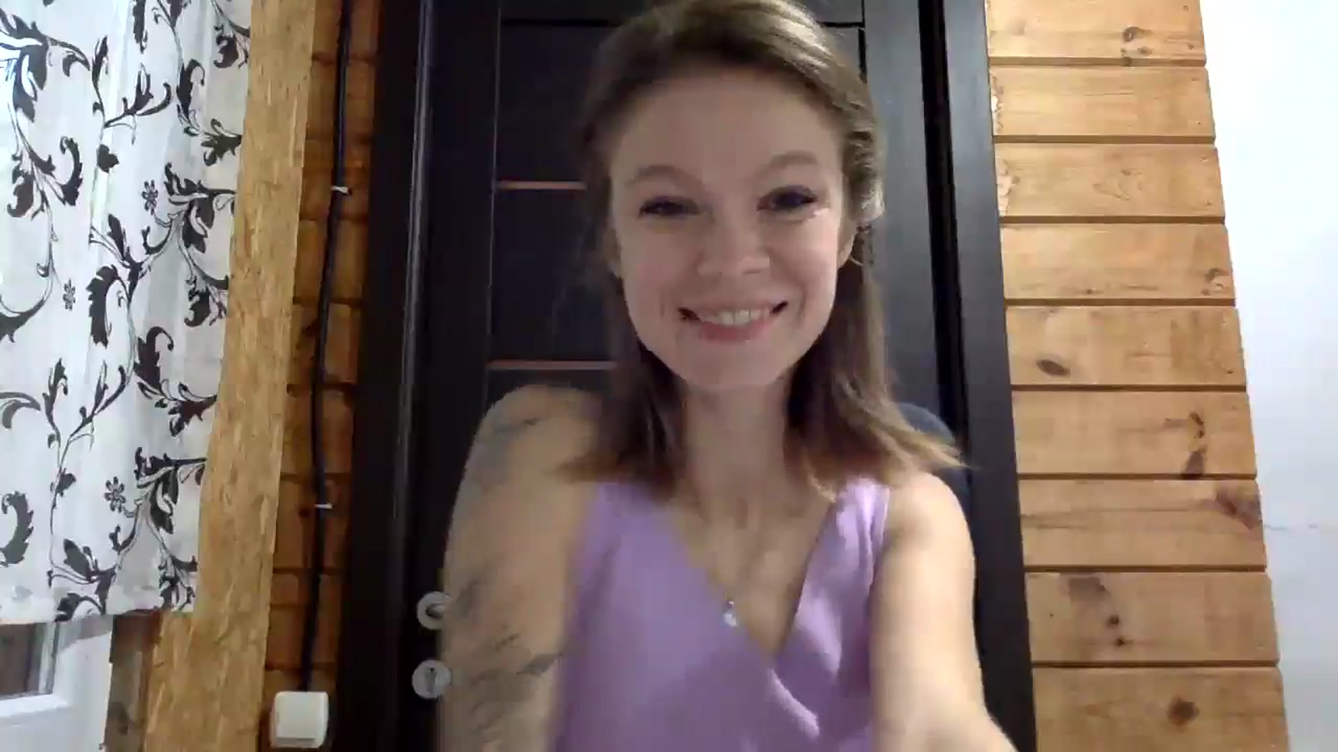 Gallery image thumbnail from LuluAmes's myfreecams stream on, 10/16/2024, 07:39 image 8 of 20