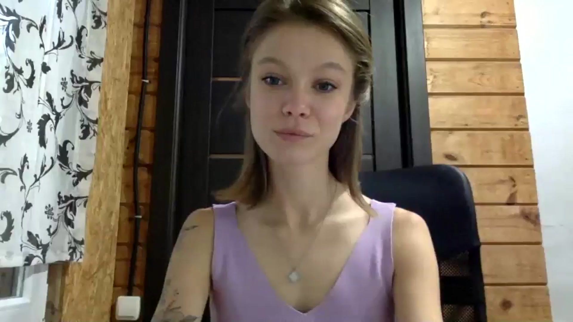 Gallery image thumbnail from LuluAmes's myfreecams stream on, 10/16/2024, 07:39 image 7 of 20