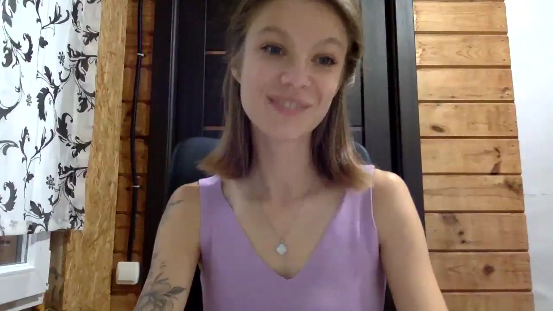 Gallery image thumbnail from LuluAmes's myfreecams stream on, 10/16/2024, 09:01 image 13 of 20