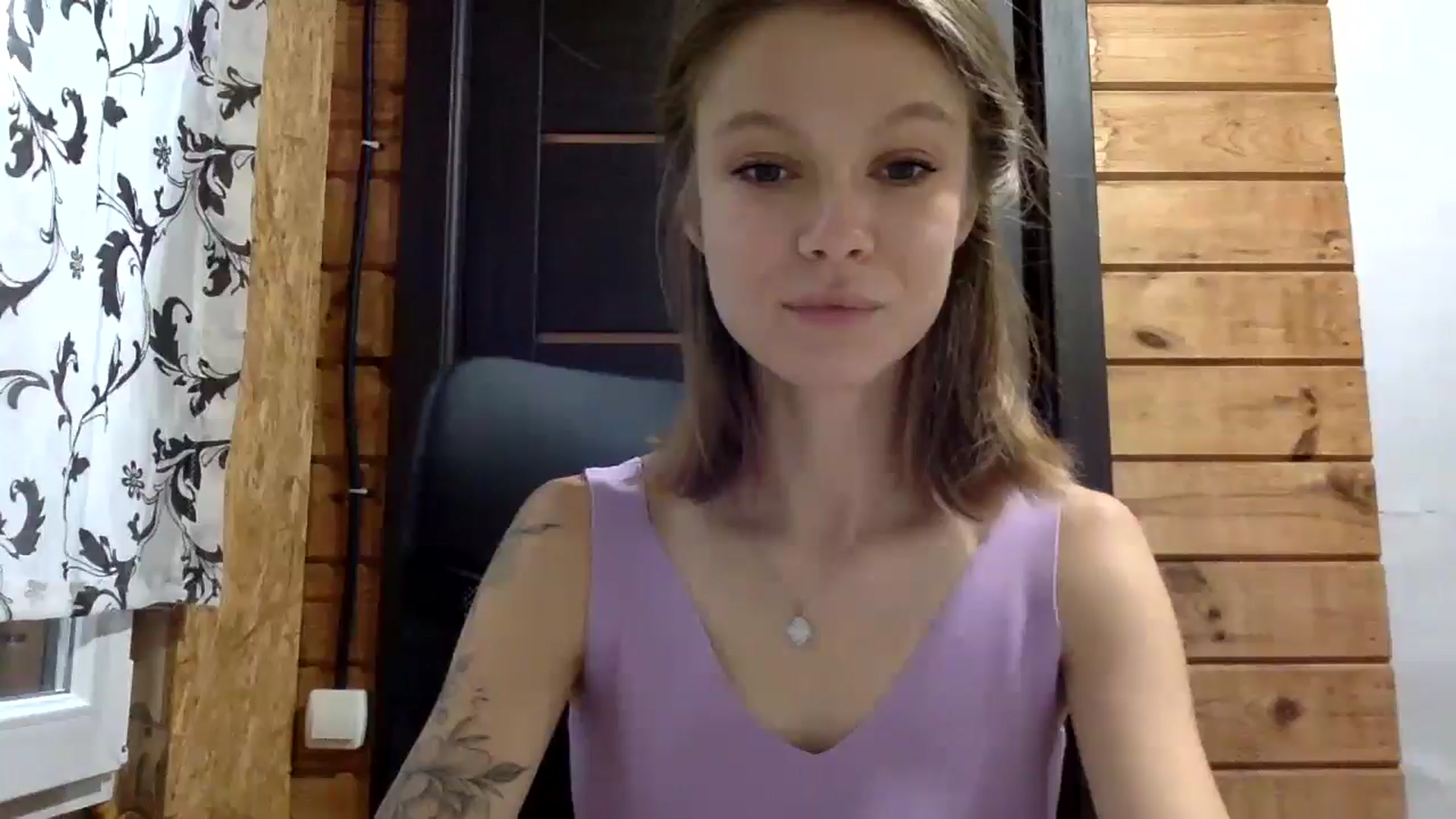 Gallery image thumbnail from LuluAmes's myfreecams stream on, 10/16/2024, 09:01 image 16 of 20