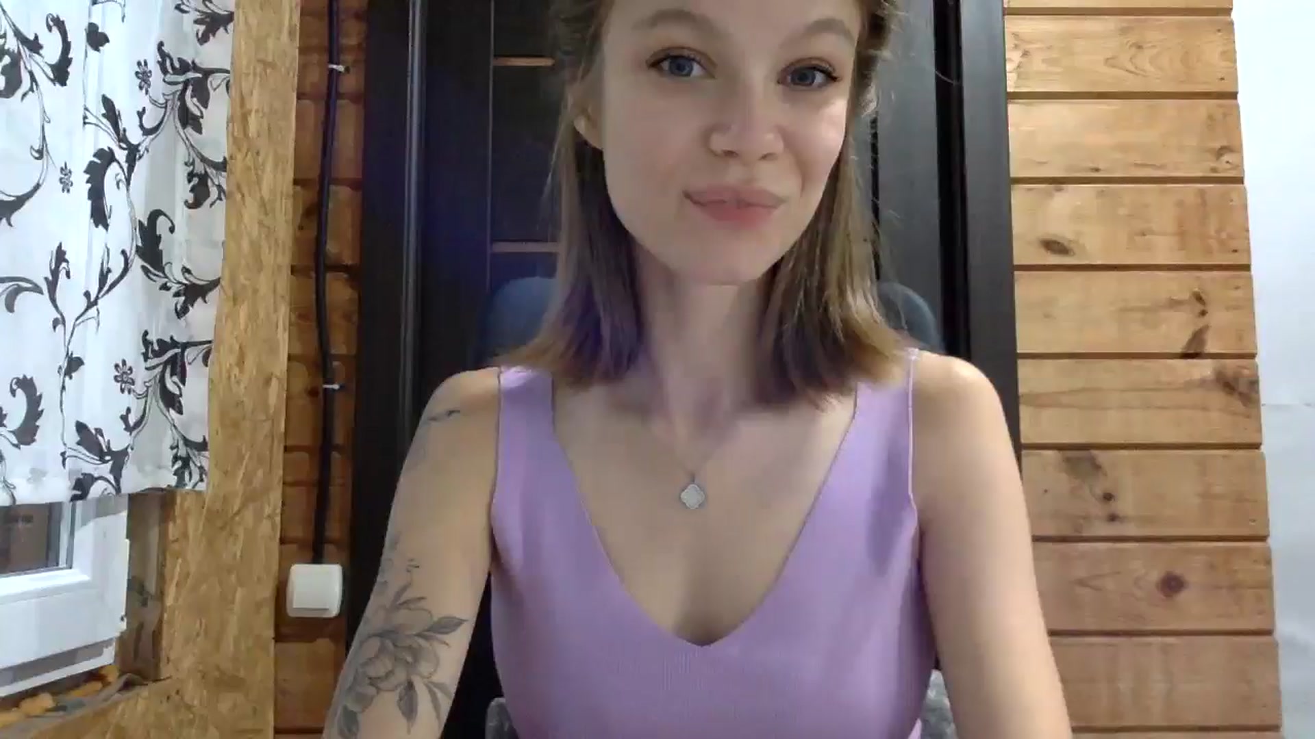 Gallery image thumbnail from LuluAmes's myfreecams stream on, 10/16/2024, 09:01 image 1 of 20
