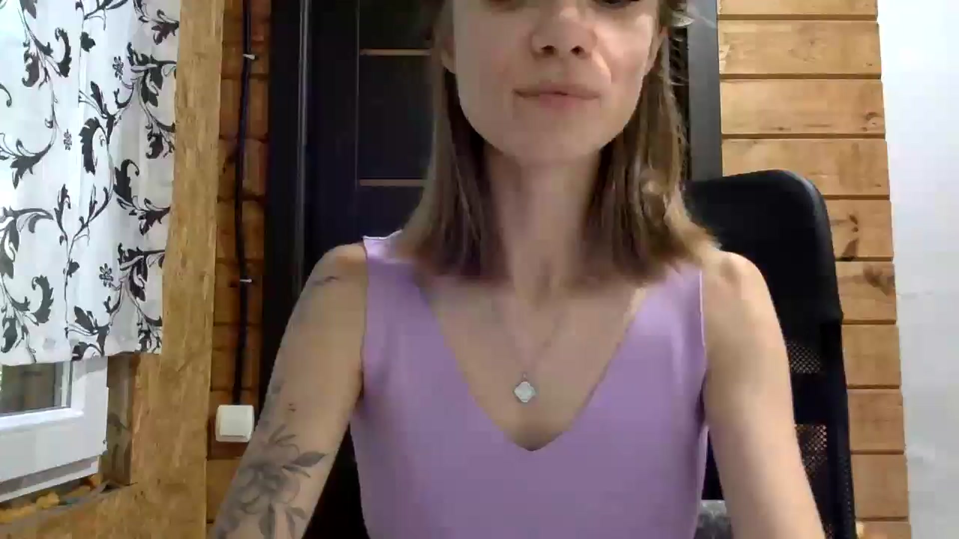 Gallery image thumbnail from LuluAmes's myfreecams stream on, 10/16/2024, 11:16 image 15 of 20