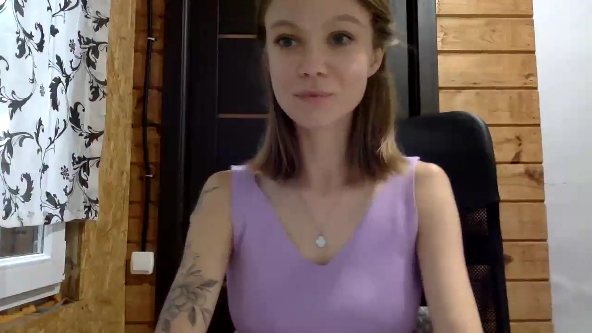 Gallery image thumbnail from LuluAmes's myfreecams stream on, 10/16/2024, 11:16 image 14 of 20