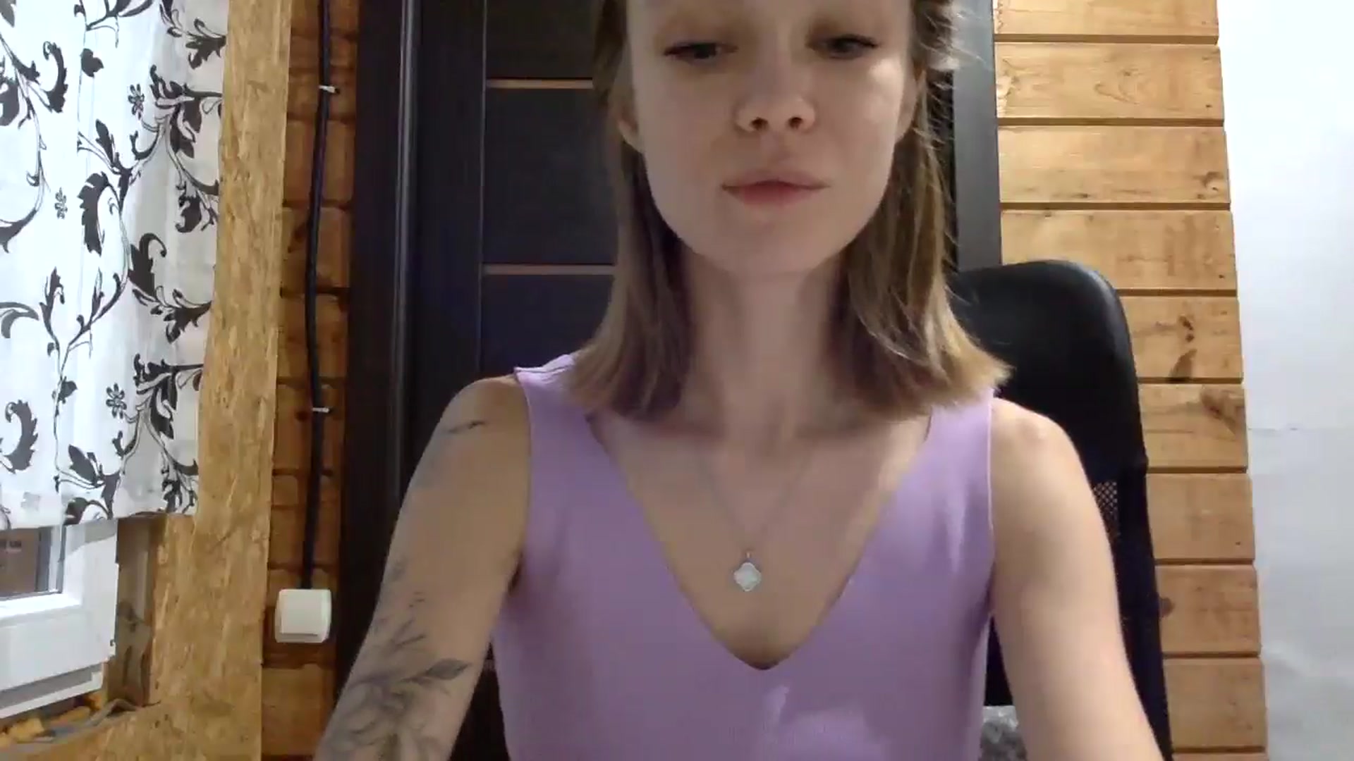 Gallery image thumbnail from LuluAmes's myfreecams stream on, 10/16/2024, 11:34 image 3 of 20