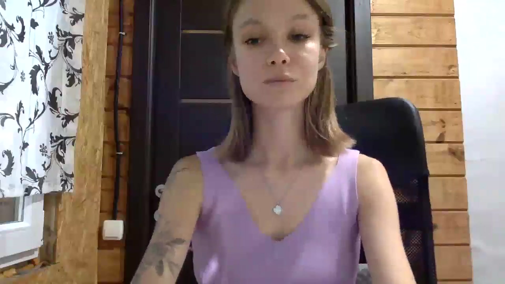 Gallery image thumbnail from LuluAmes's myfreecams stream on, 10/16/2024, 11:34 image 18 of 20