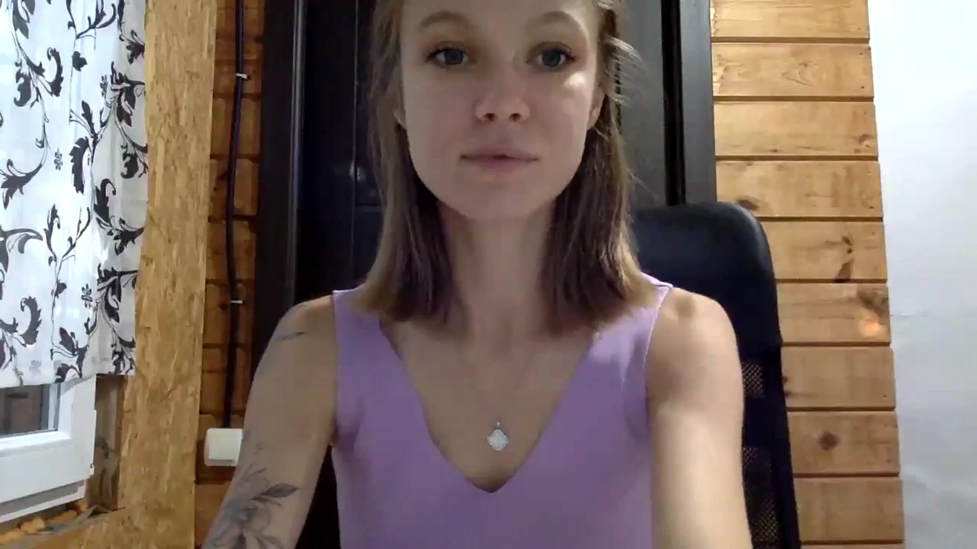 Gallery image thumbnail from LuluAmes's myfreecams stream on, 10/16/2024, 12:22 image 17 of 20