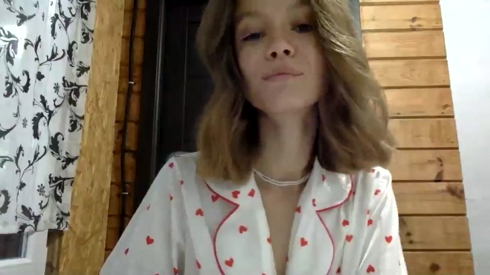 Gallery image thumbnail from LuluAmes's myfreecams stream on, 10/17/2024, 07:46 image 6 of 20