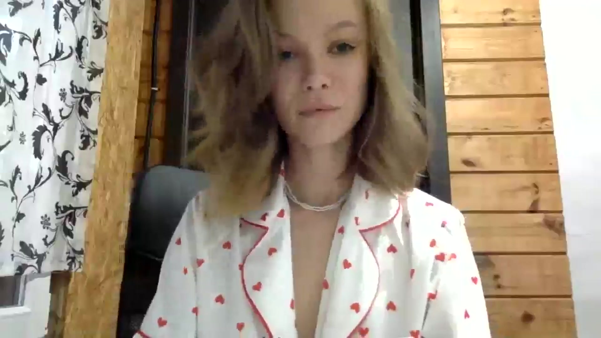 Gallery image thumbnail from LuluAmes's myfreecams stream on, 10/17/2024, 07:46 image 14 of 20