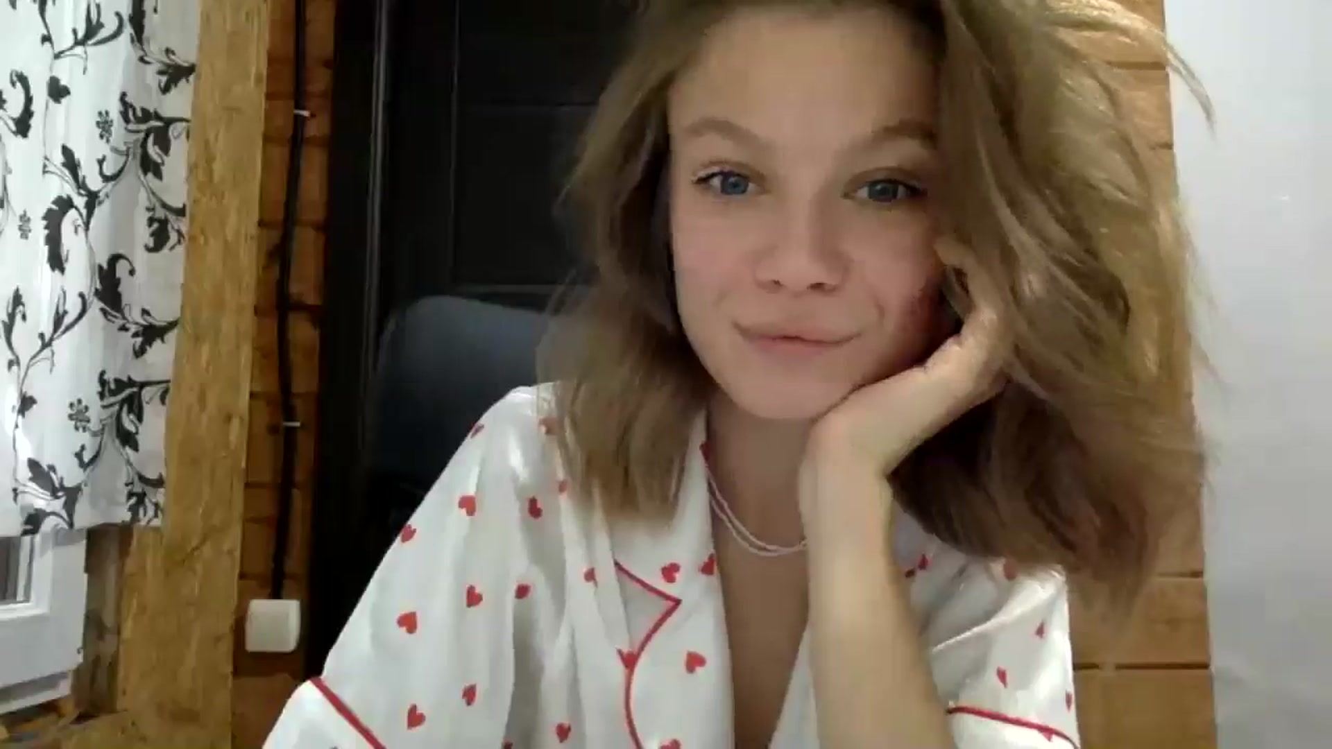 Gallery image thumbnail from LuluAmes's myfreecams stream on, 10/17/2024, 09:17 image 18 of 20