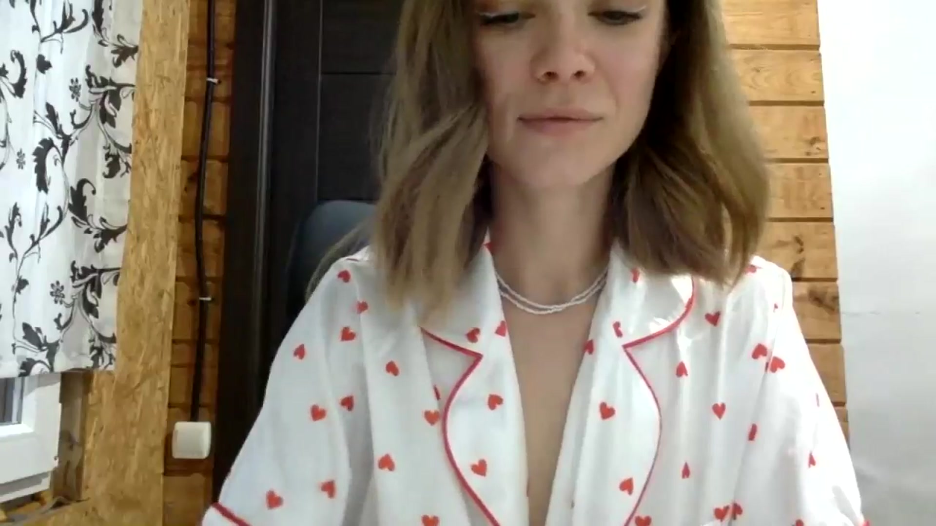 Gallery image thumbnail from LuluAmes's myfreecams stream on, 10/17/2024, 09:17 image 16 of 20