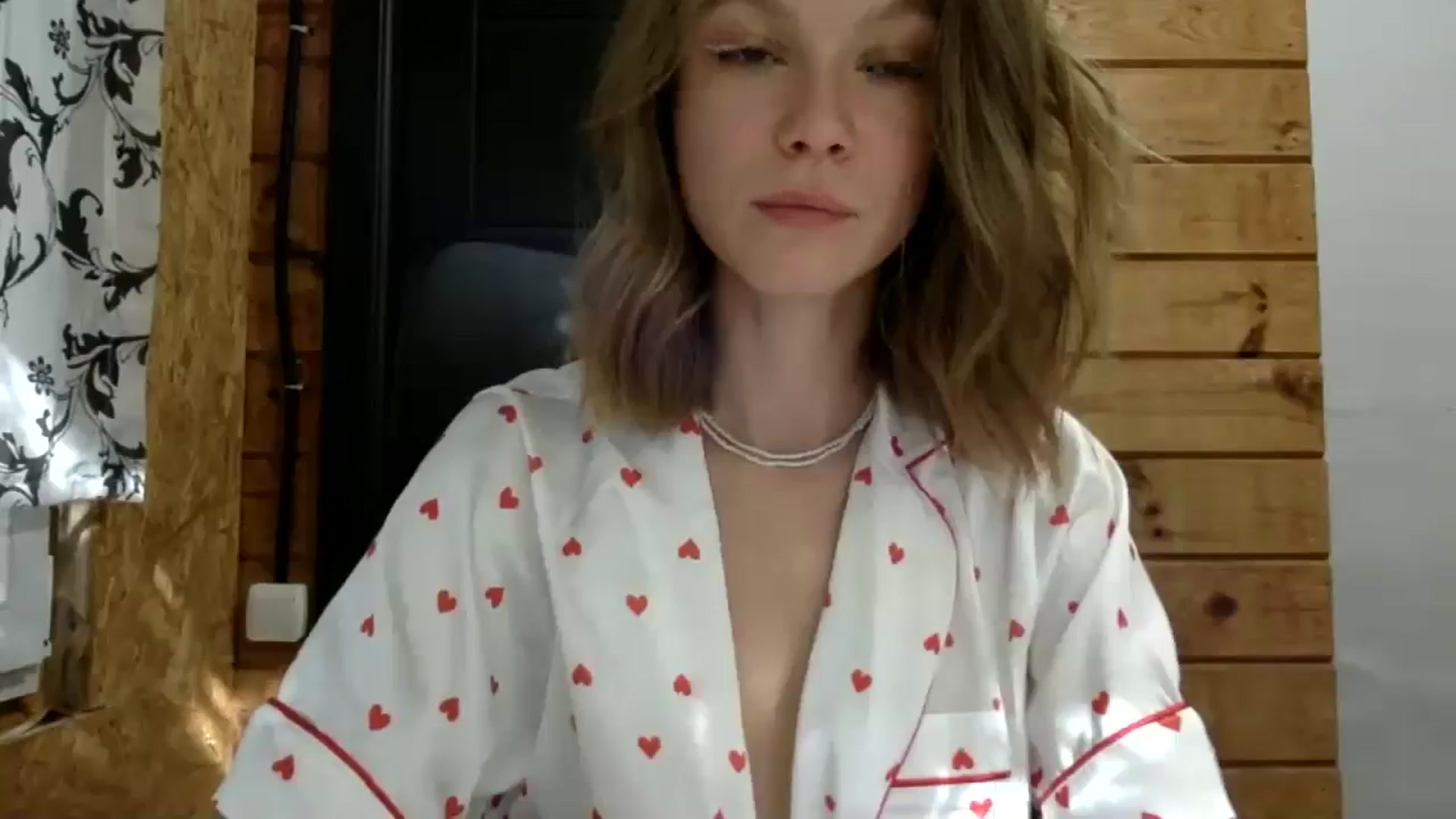 Gallery image thumbnail from LuluAmes's myfreecams stream on, 10/17/2024, 10:07 image 2 of 20