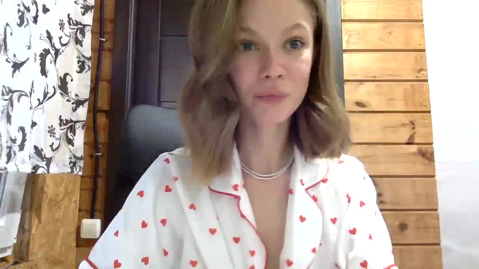Gallery image thumbnail from LuluAmes's myfreecams stream on, 10/17/2024, 10:07 image 10 of 20