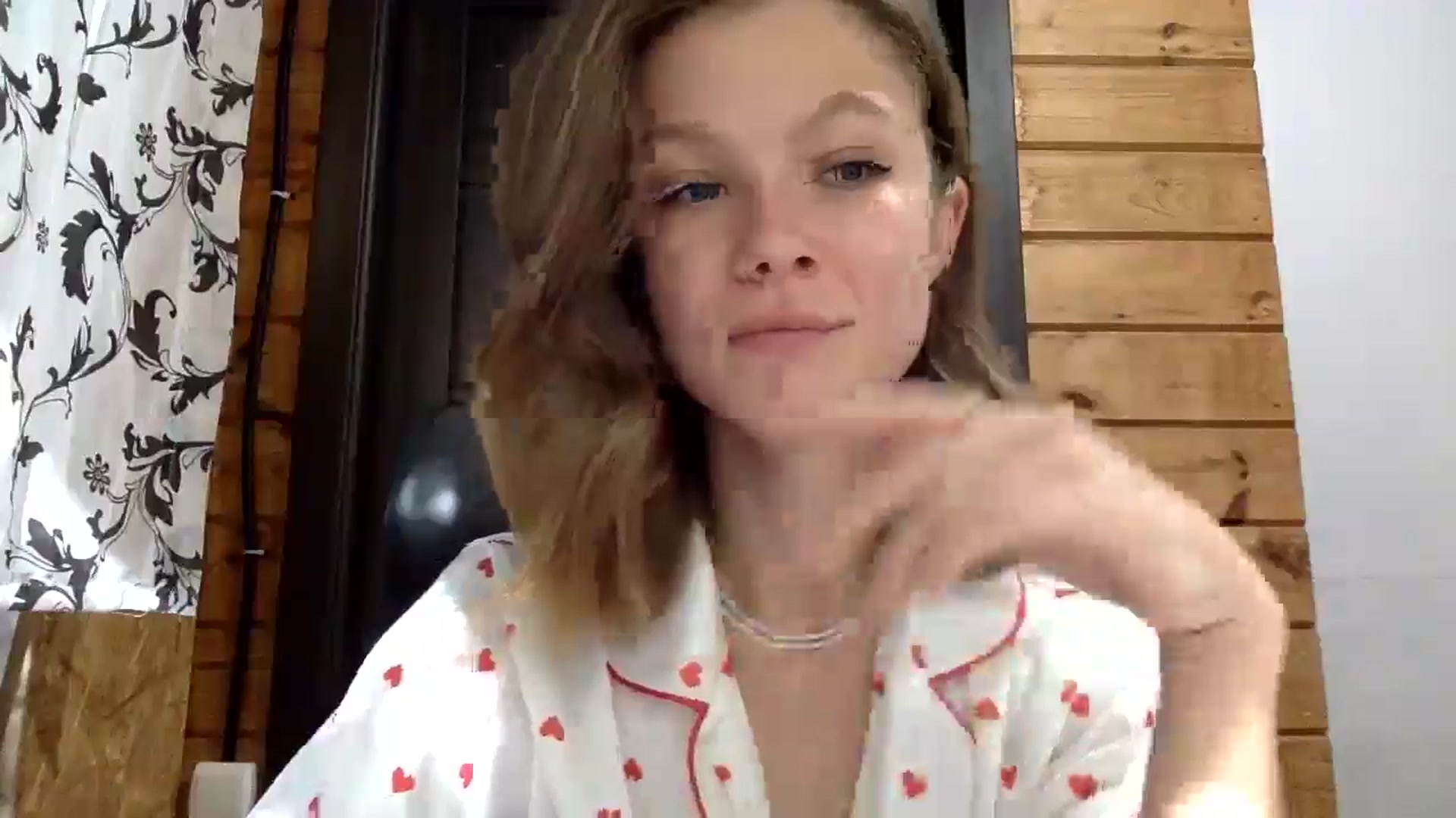 Gallery image thumbnail from LuluAmes's myfreecams stream on, 10/17/2024, 10:07 image 15 of 20