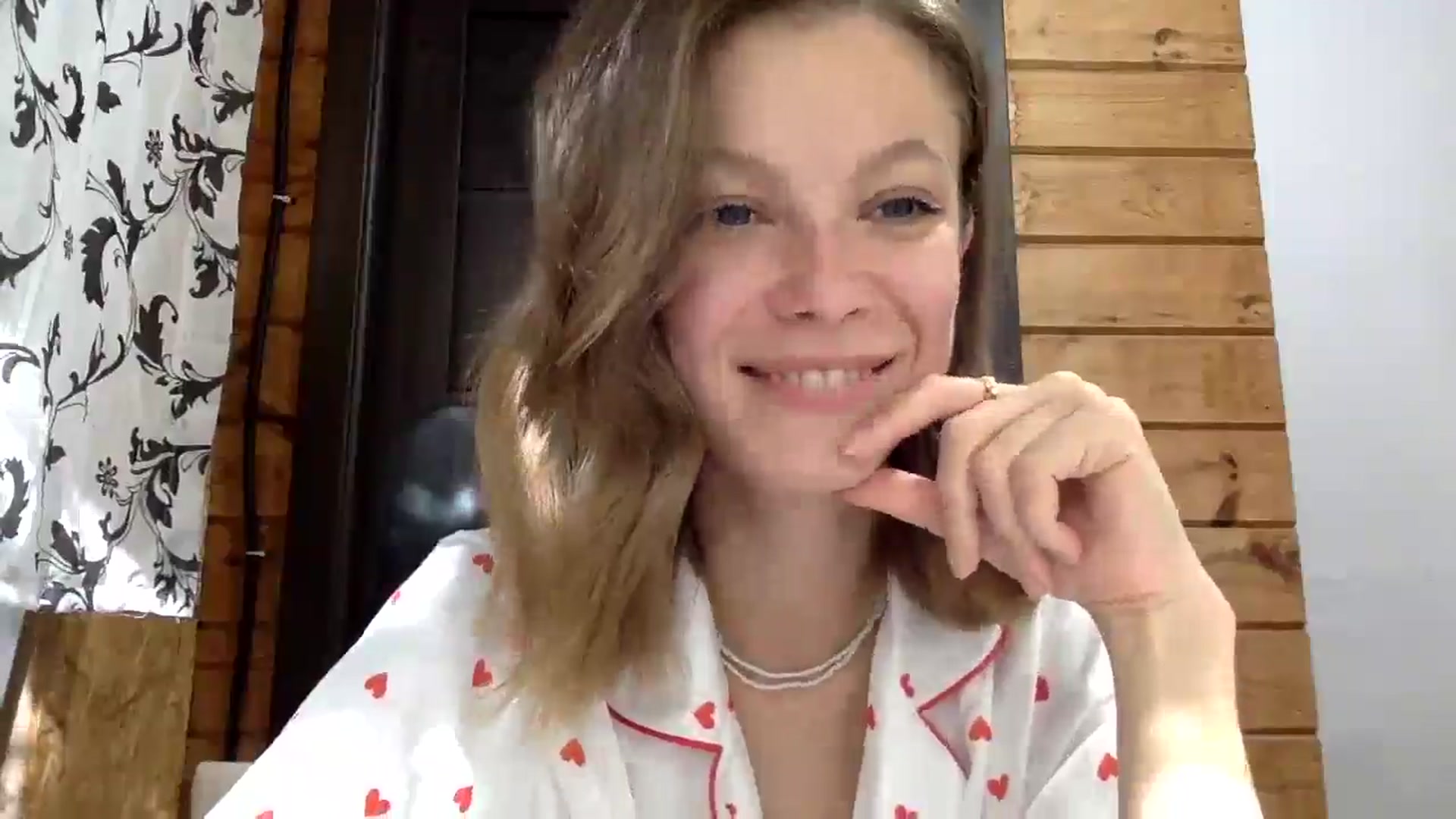 Gallery image thumbnail from LuluAmes's myfreecams stream on, 10/17/2024, 10:07 image 18 of 20