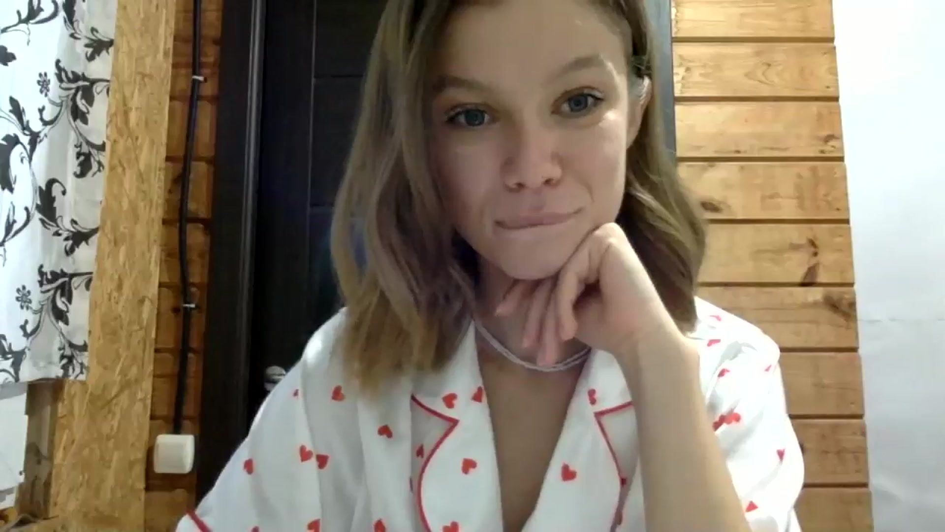 Gallery image thumbnail from LuluAmes's myfreecams stream on, 10/17/2024, 11:14 image 9 of 20