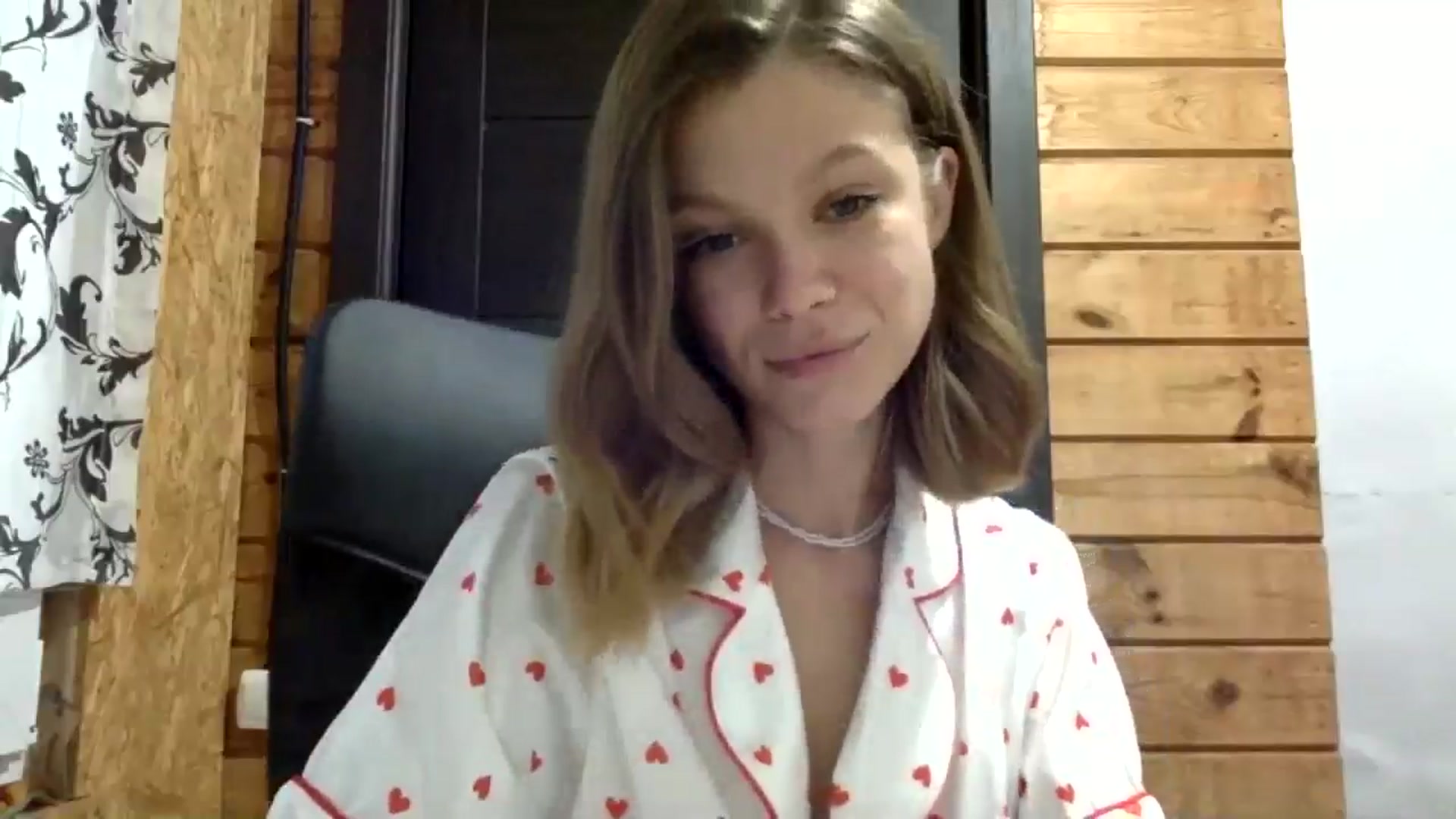 Gallery image thumbnail from LuluAmes's myfreecams stream on, 10/17/2024, 11:14 image 3 of 20