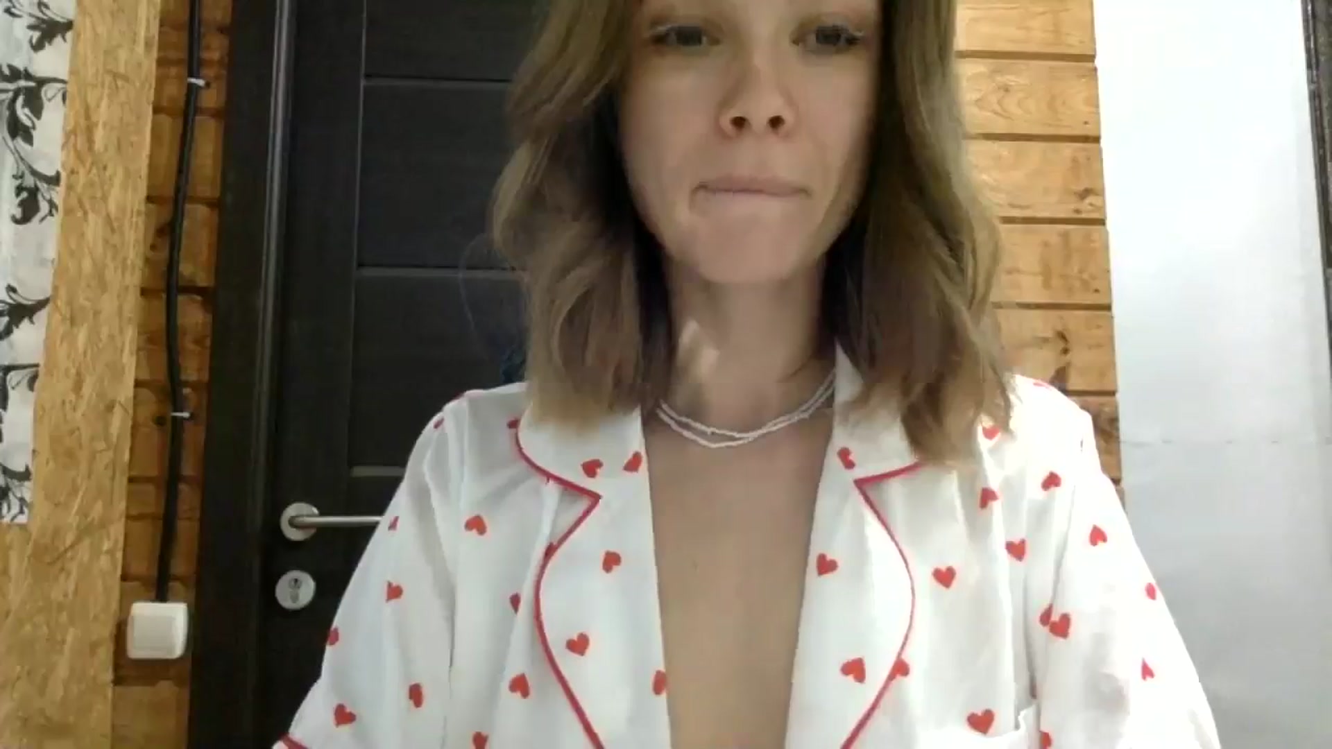 Gallery image thumbnail from LuluAmes's myfreecams stream on, 10/17/2024, 12:23 image 5 of 20