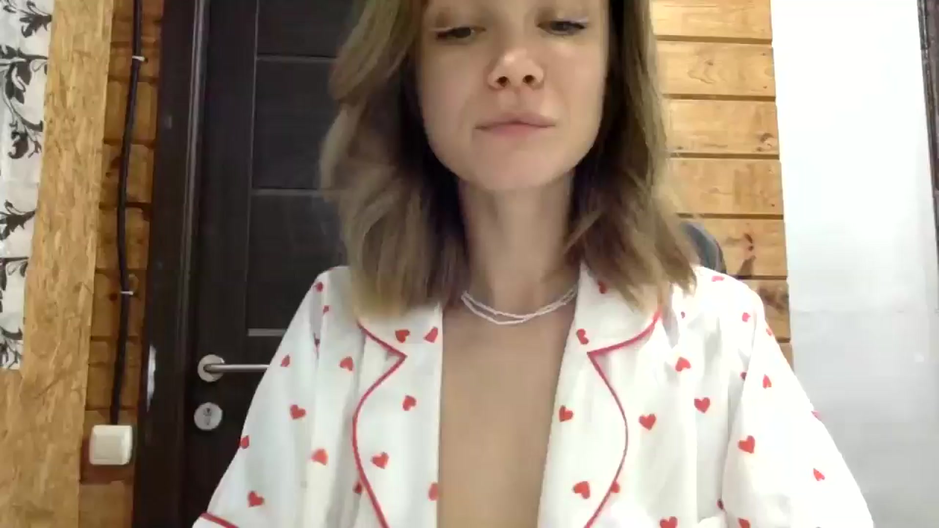 Gallery image thumbnail from LuluAmes's myfreecams stream on, 10/17/2024, 12:23 image 7 of 20