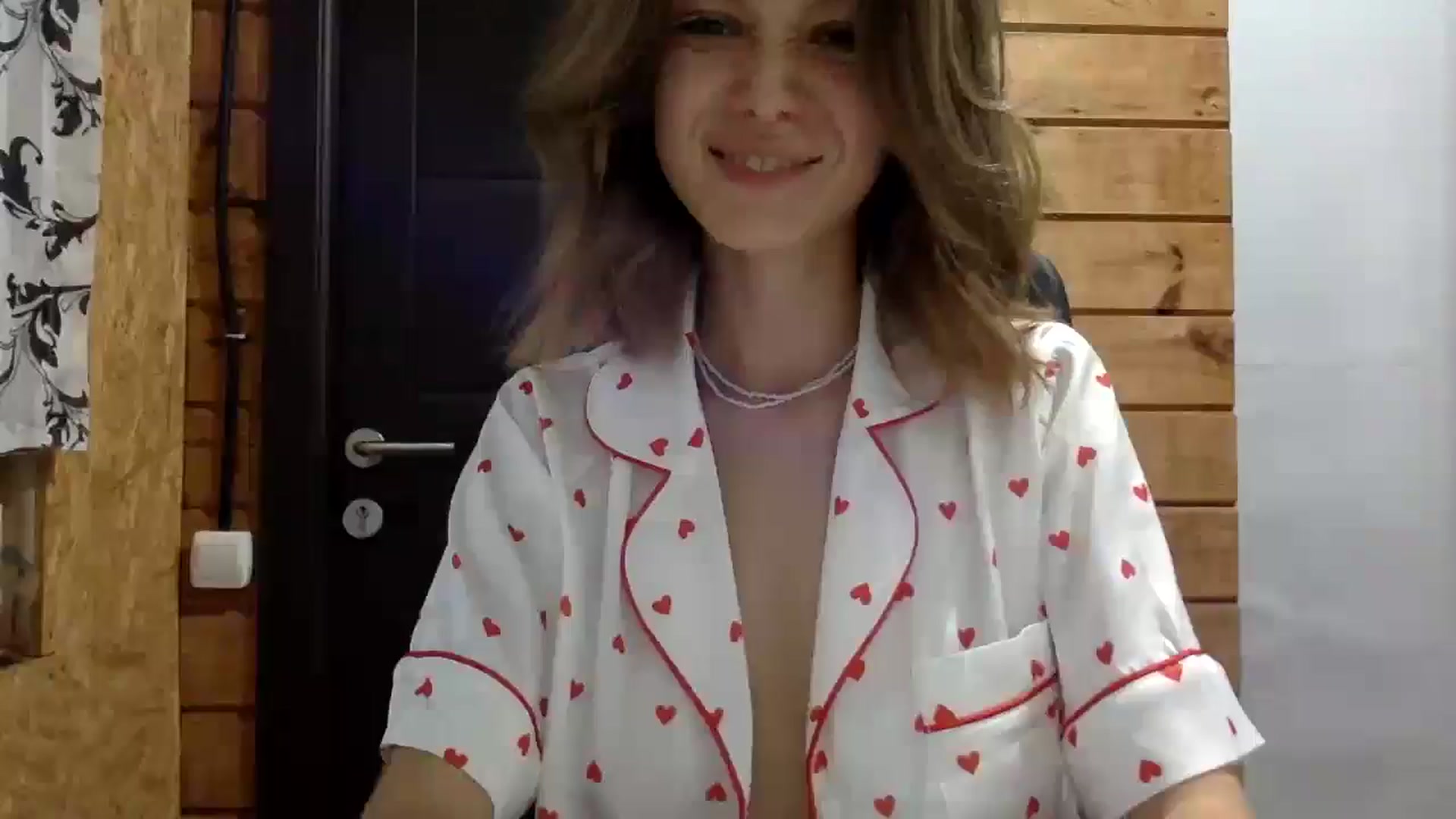 Gallery image thumbnail from LuluAmes's myfreecams stream on, 10/17/2024, 12:23 image 17 of 20