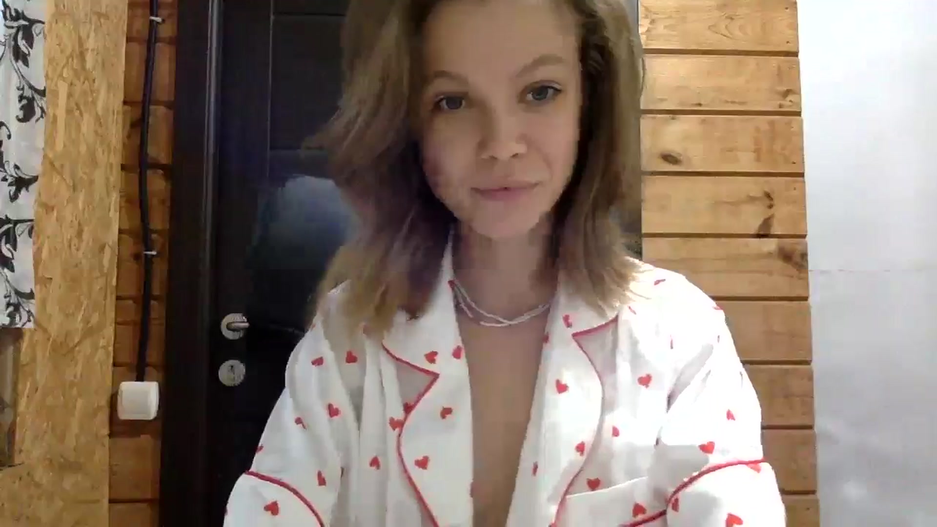 Gallery image thumbnail from LuluAmes's myfreecams stream on, 10/17/2024, 13:03 image 11 of 20