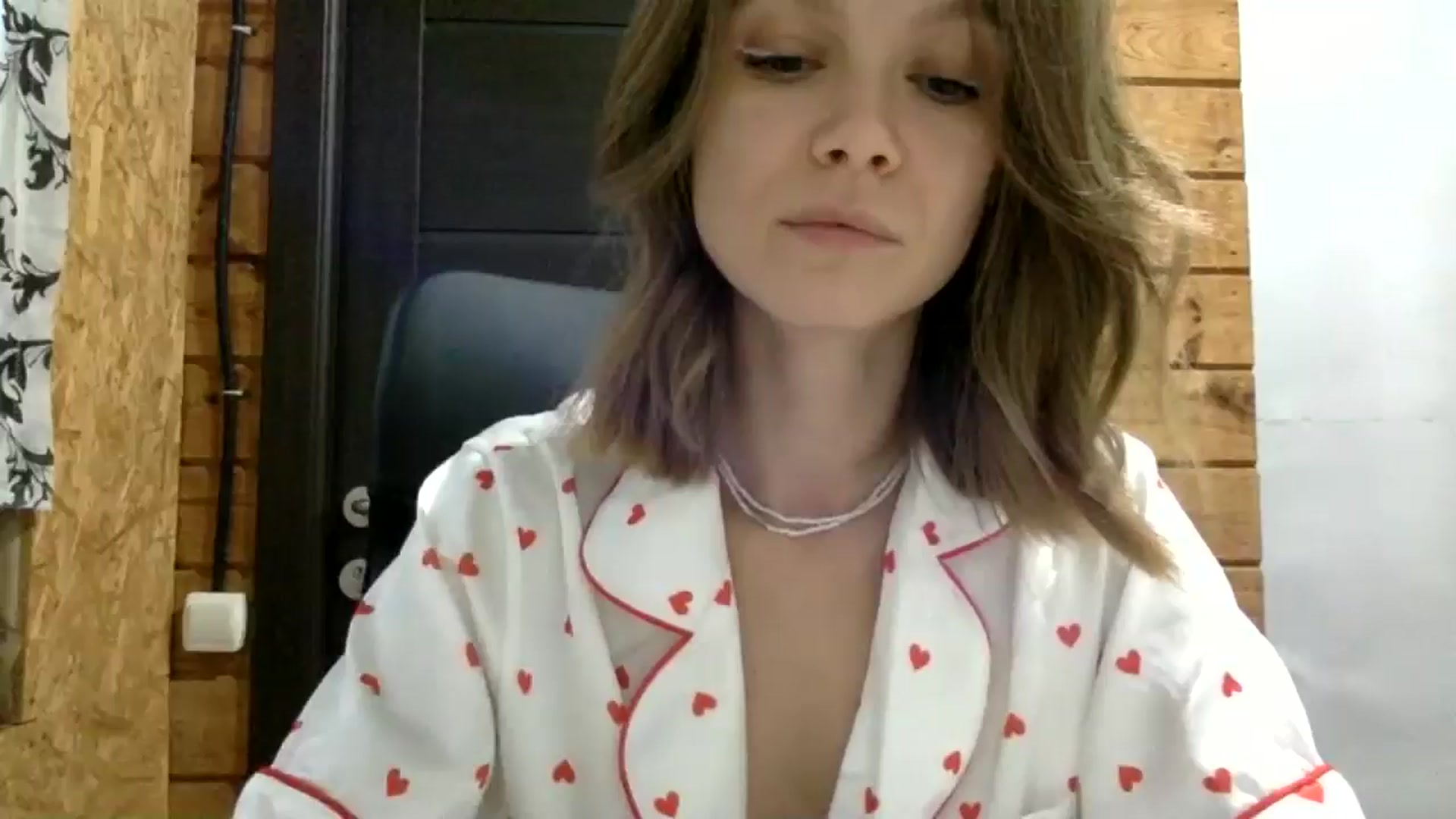 Gallery image thumbnail from LuluAmes's myfreecams stream on, 10/17/2024, 13:03 image 5 of 20