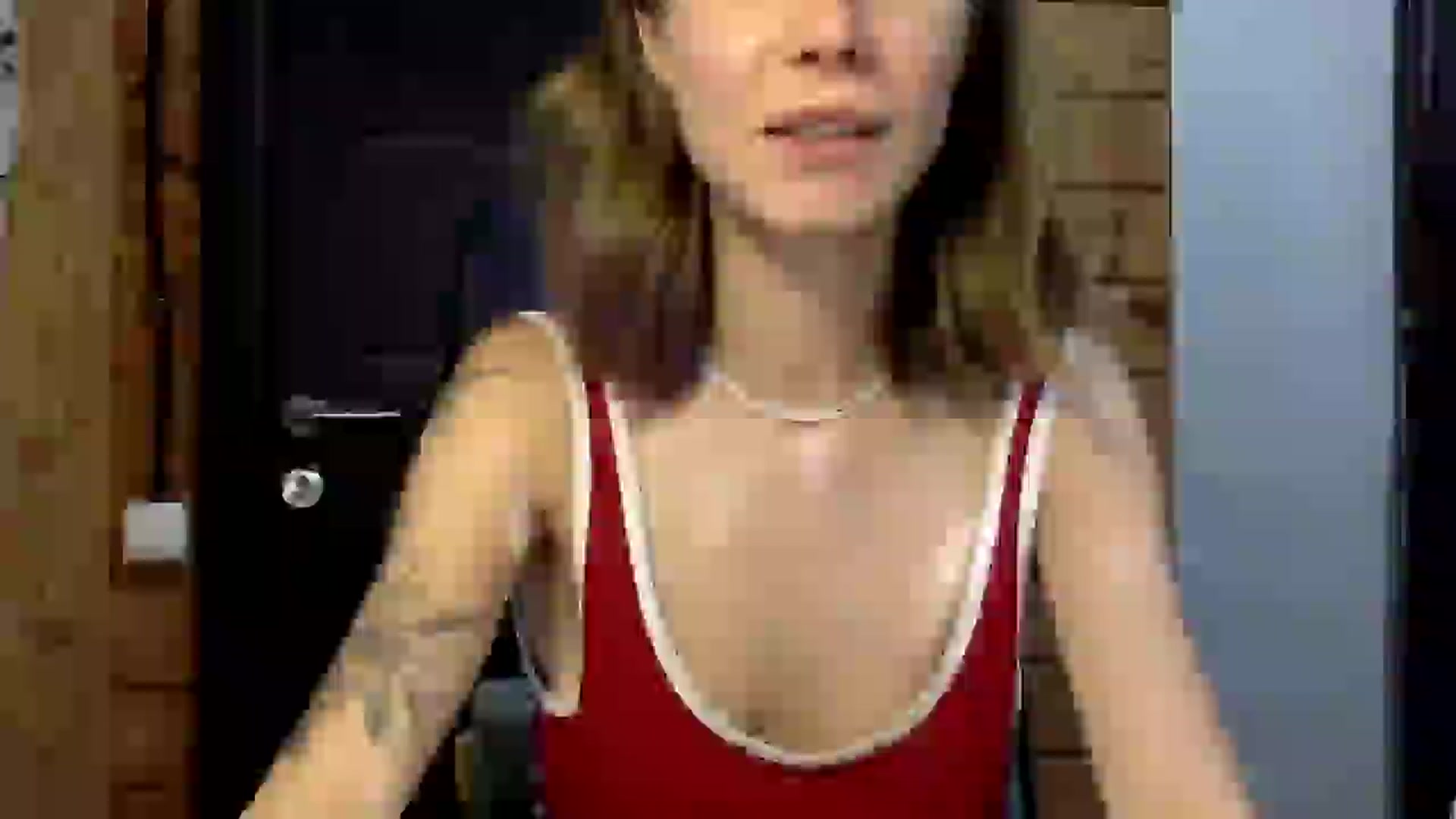 Gallery image thumbnail from LuluAmes's myfreecams stream on, 10/18/2024, 09:08 image 3 of 20