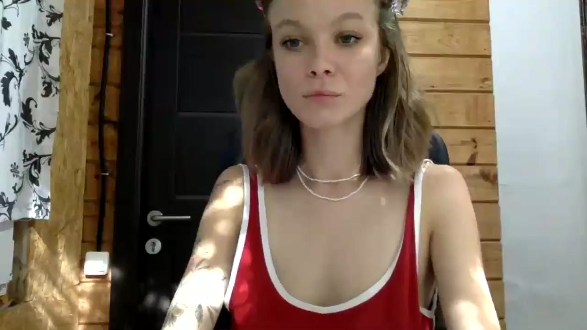 Gallery image thumbnail from LuluAmes's myfreecams stream on, 10/18/2024, 10:27 image 4 of 20