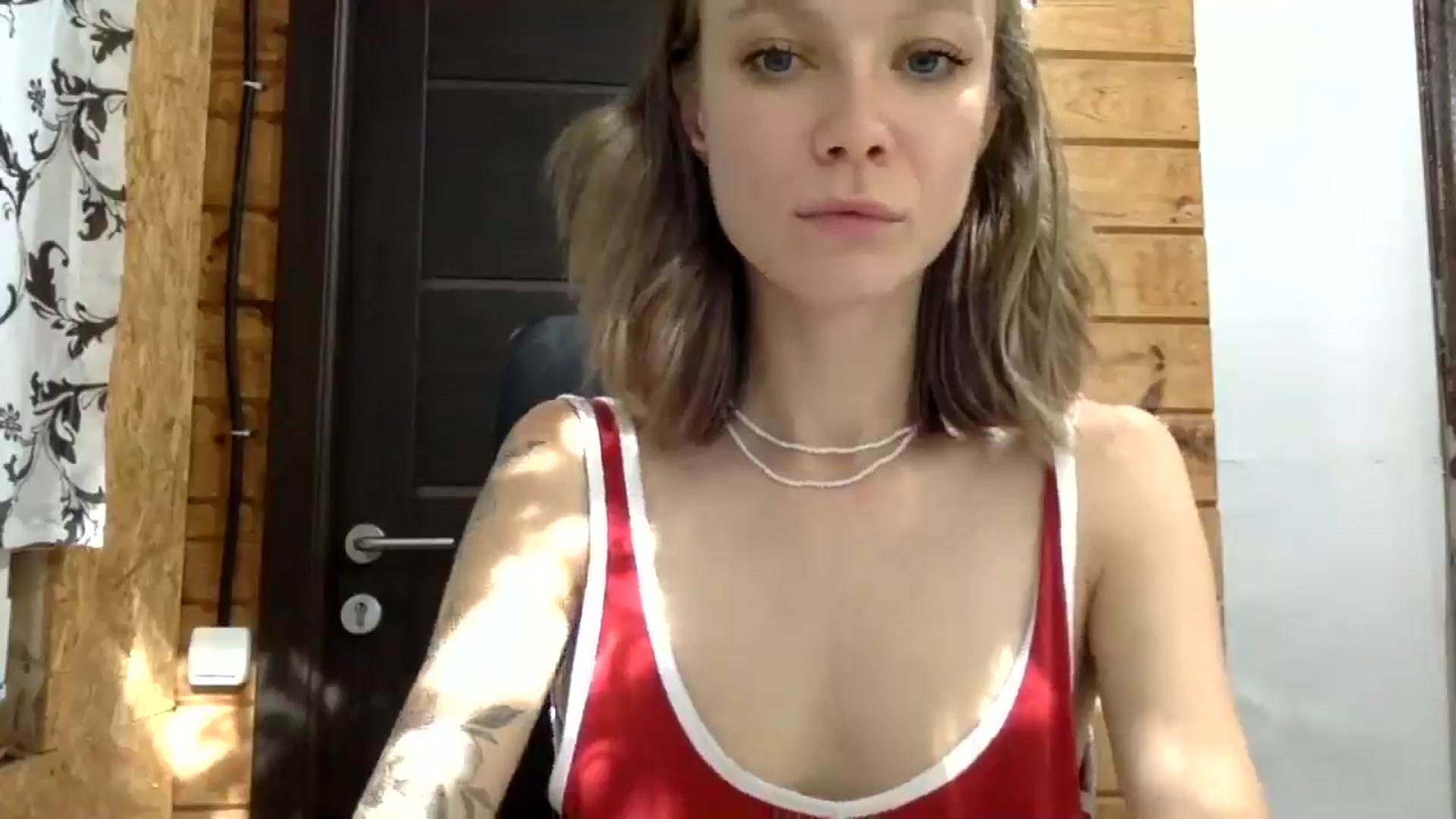 Gallery image thumbnail from LuluAmes's myfreecams stream on, 10/18/2024, 10:27 image 9 of 20