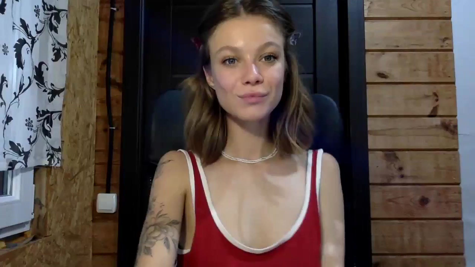 Gallery image thumbnail from LuluAmes's myfreecams stream on, 10/18/2024, 11:53 image 16 of 20