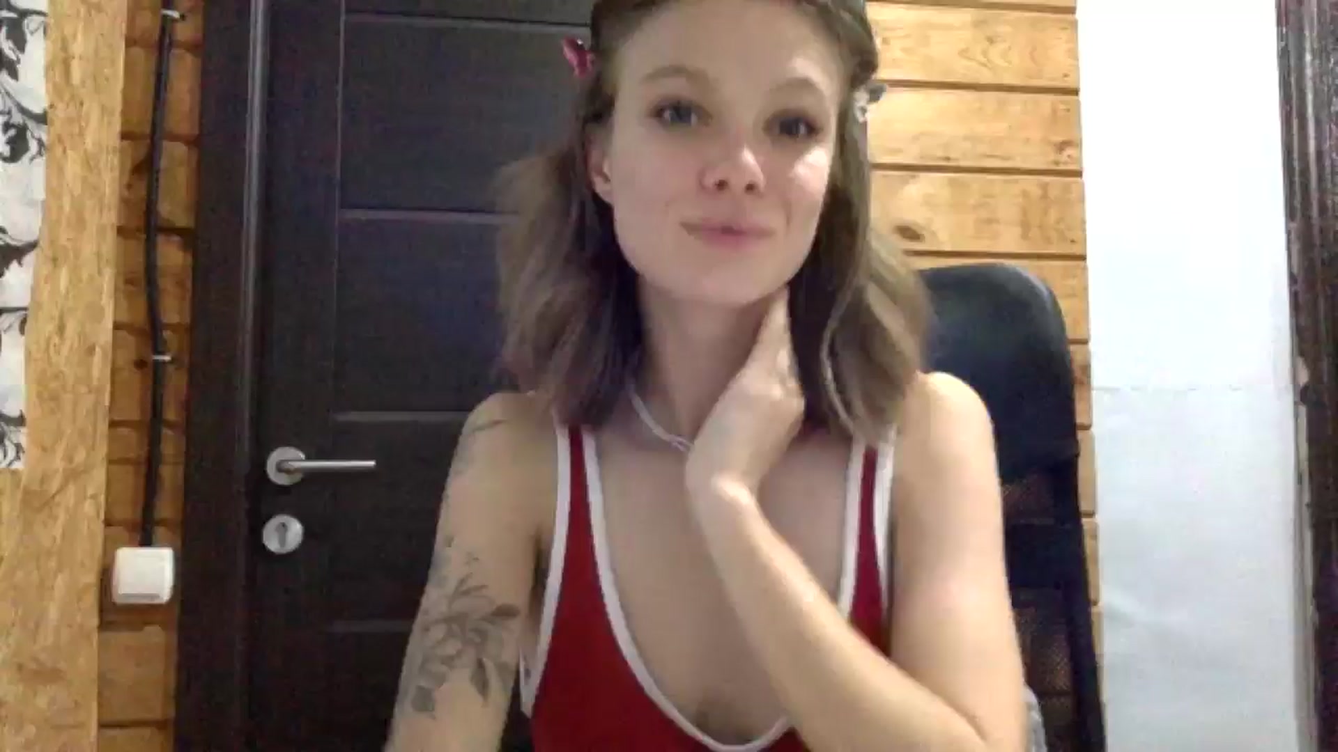 Gallery image thumbnail from LuluAmes's myfreecams stream on, 10/18/2024, 12:20 image 1 of 20
