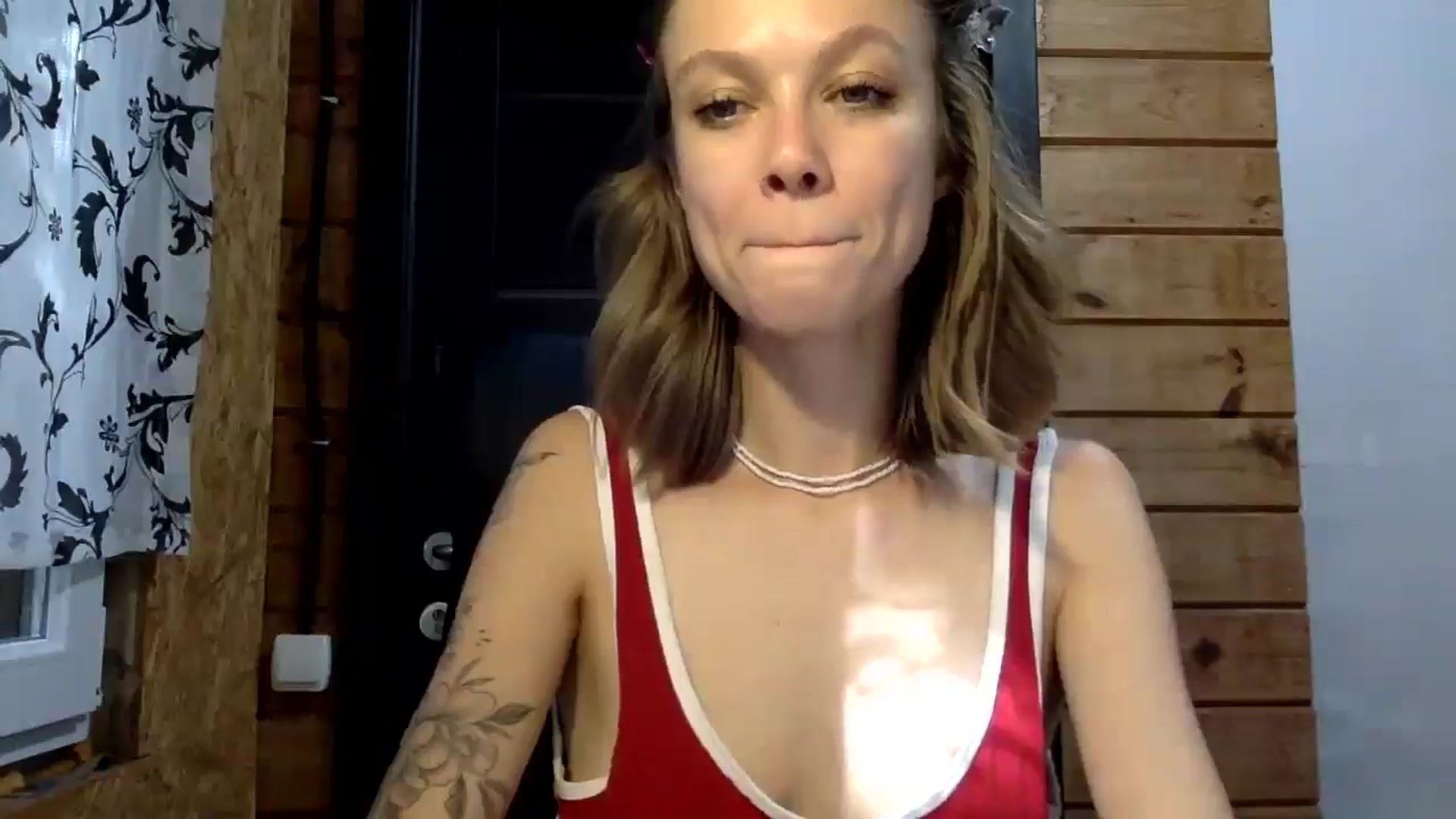 Gallery image thumbnail from LuluAmes's myfreecams stream on, 10/18/2024, 12:52 image 7 of 20