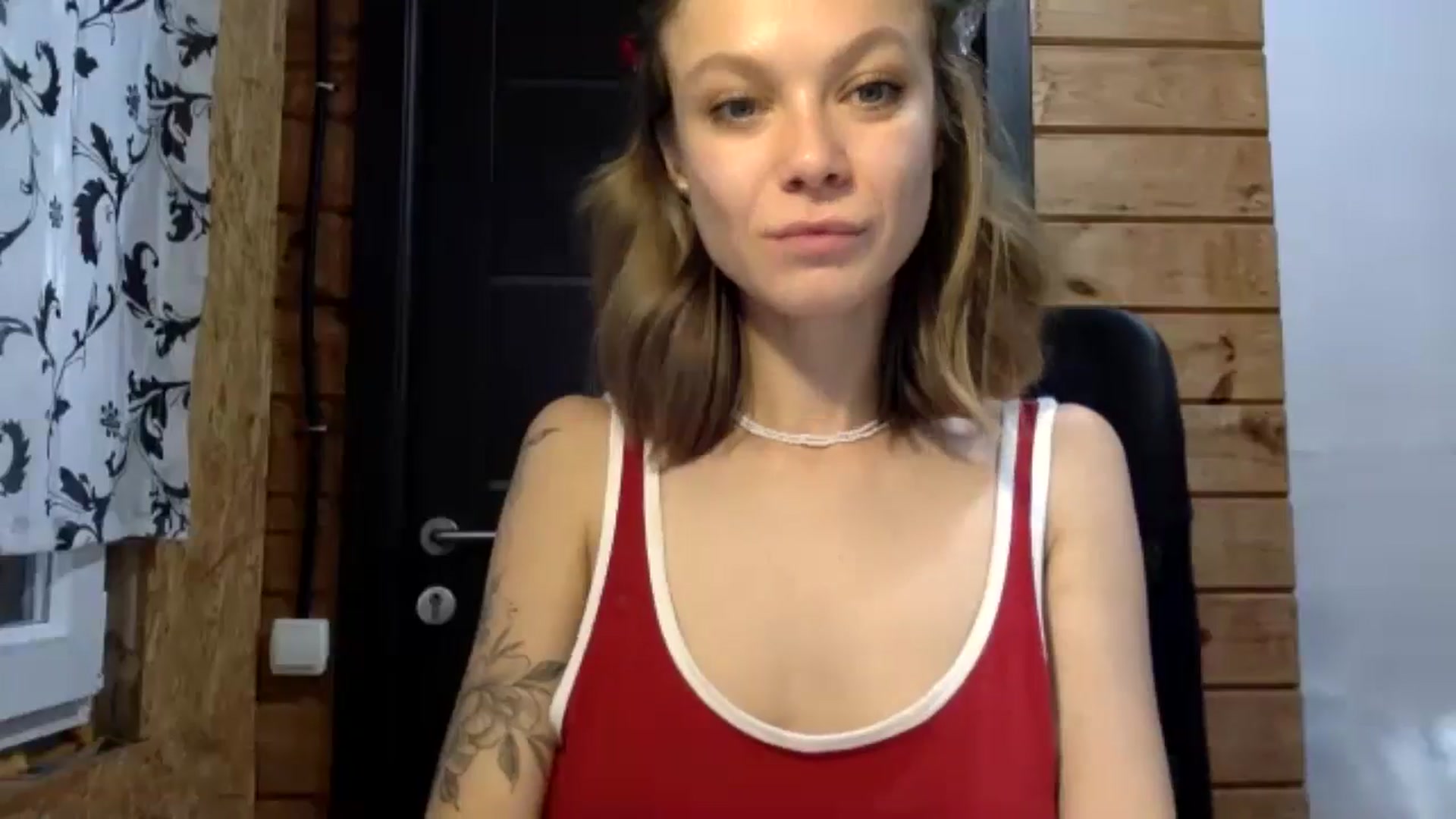 Gallery image thumbnail from LuluAmes's myfreecams stream on, 10/18/2024, 13:07 image 15 of 20