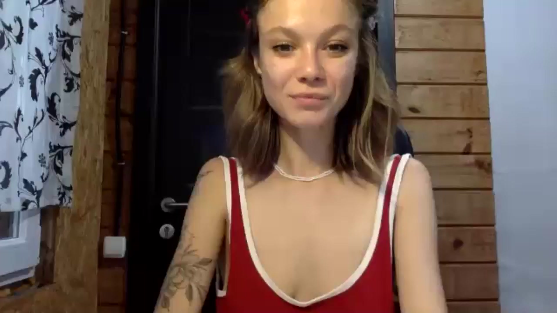 Gallery image thumbnail from LuluAmes's myfreecams stream on, 10/18/2024, 13:07 image 7 of 20