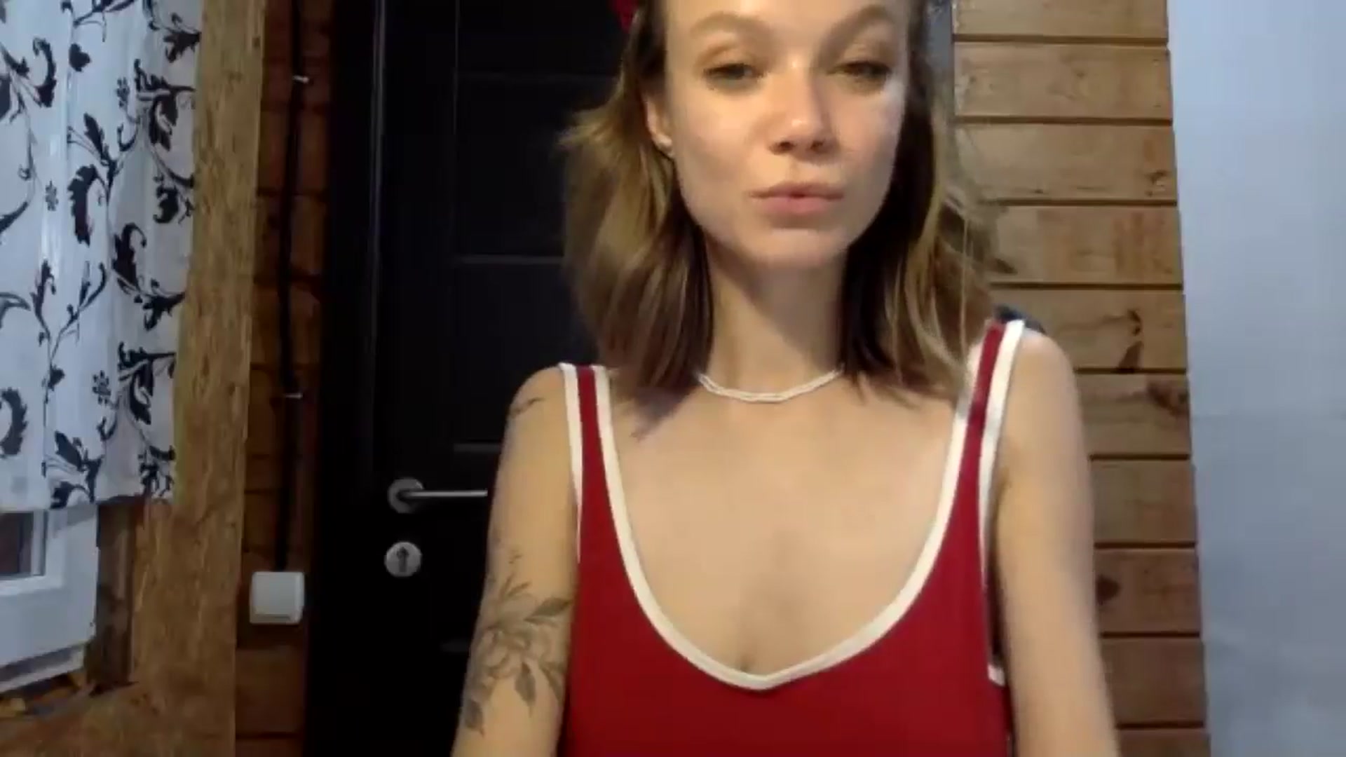 Gallery image thumbnail from LuluAmes's myfreecams stream on, 10/18/2024, 13:07 image 10 of 20