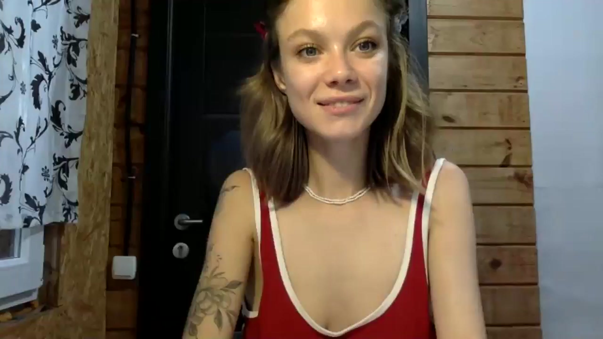 Gallery image thumbnail from LuluAmes's myfreecams stream on, 10/18/2024, 13:07 image 8 of 20