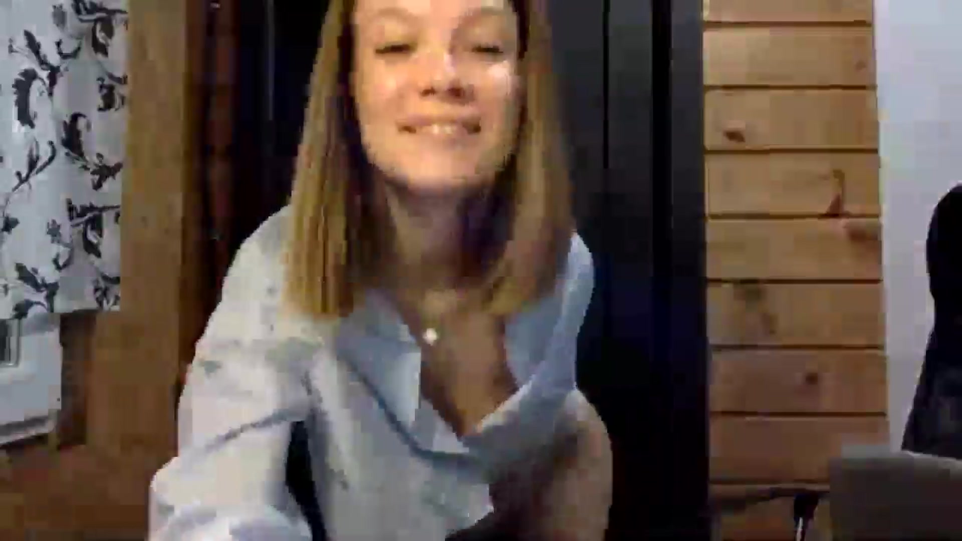Gallery image thumbnail from LuluAmes's myfreecams stream on, 10/21/2024, 07:28 image 17 of 20