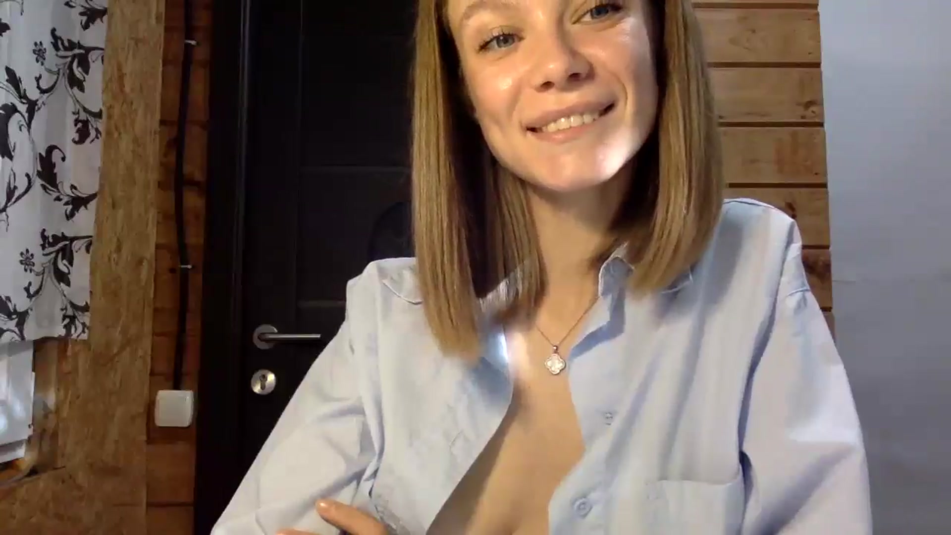 Gallery image thumbnail from LuluAmes's myfreecams stream on, 10/21/2024, 08:46 image 12 of 20