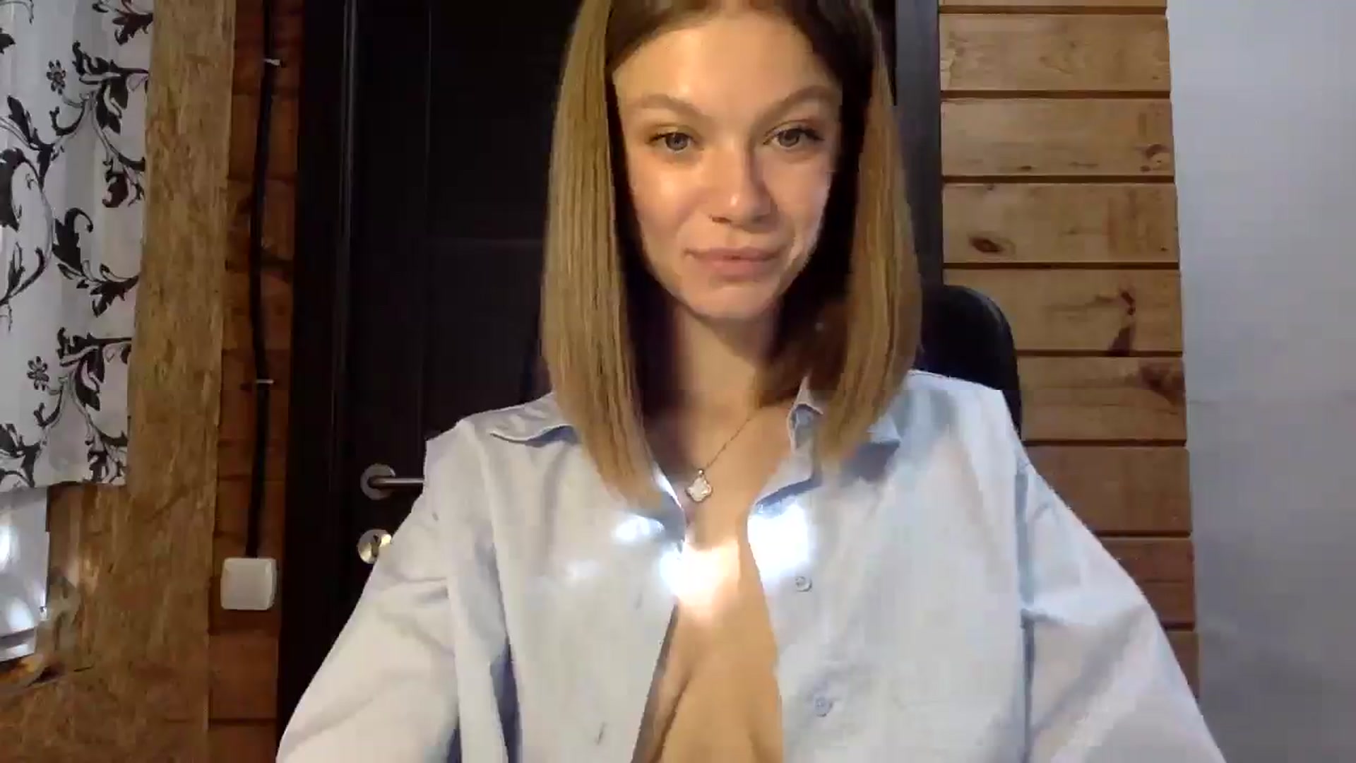 Gallery image thumbnail from LuluAmes's myfreecams stream on, 10/21/2024, 08:46 image 14 of 20