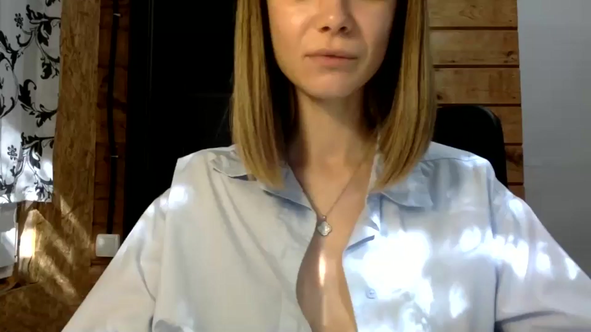 Gallery image thumbnail from LuluAmes's myfreecams stream on, 10/21/2024, 10:08 image 18 of 20