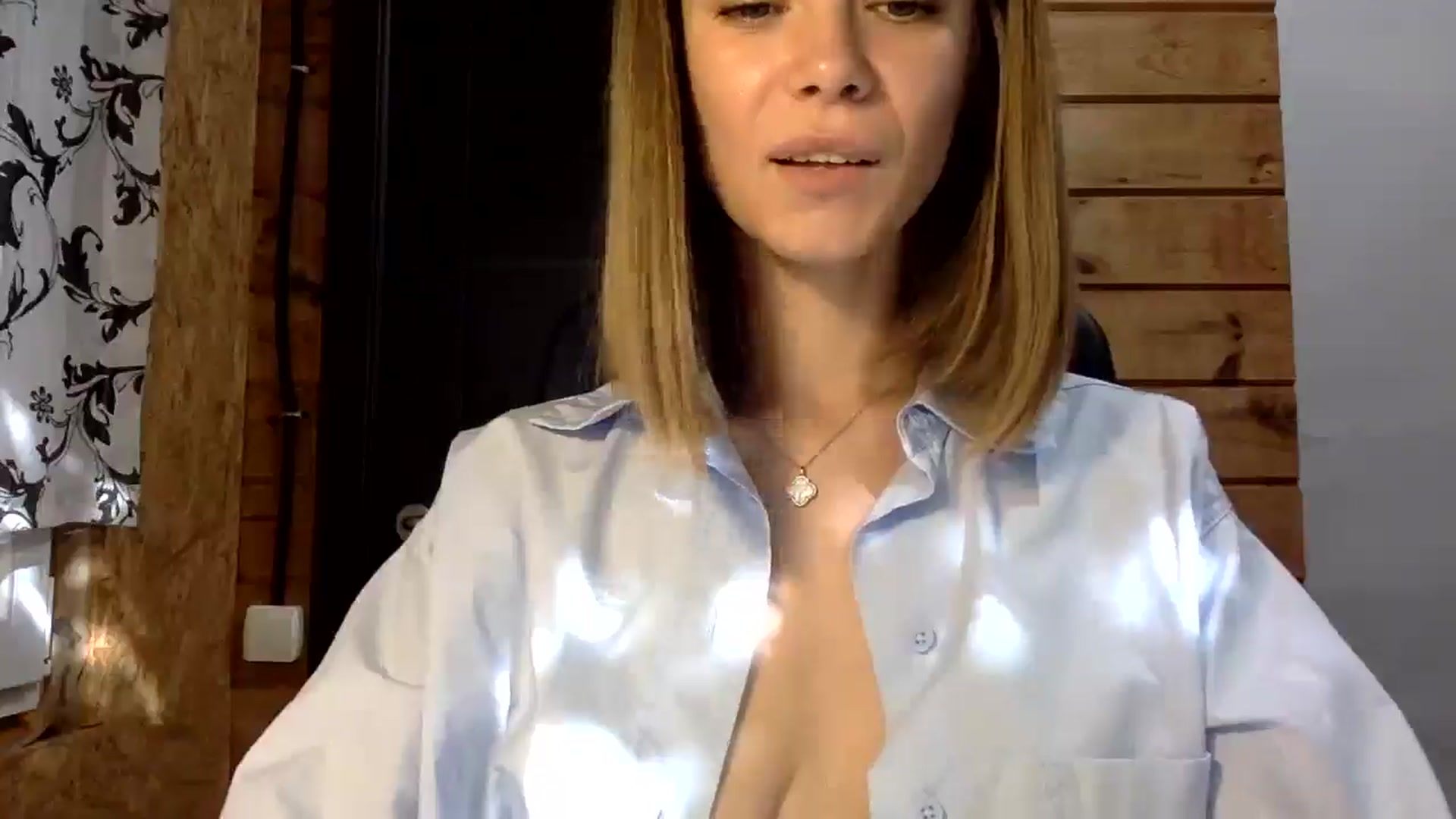 Gallery image thumbnail from LuluAmes's myfreecams stream on, 10/21/2024, 10:08 image 4 of 20