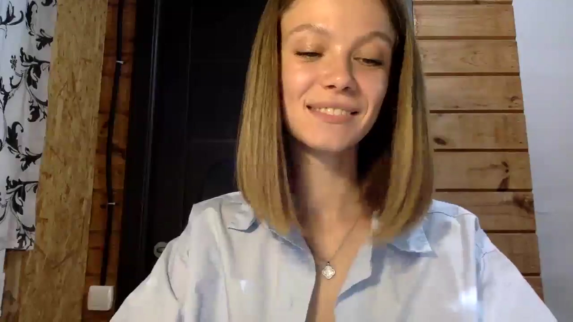 Gallery image thumbnail from LuluAmes's myfreecams stream on, 10/21/2024, 11:40 image 4 of 20