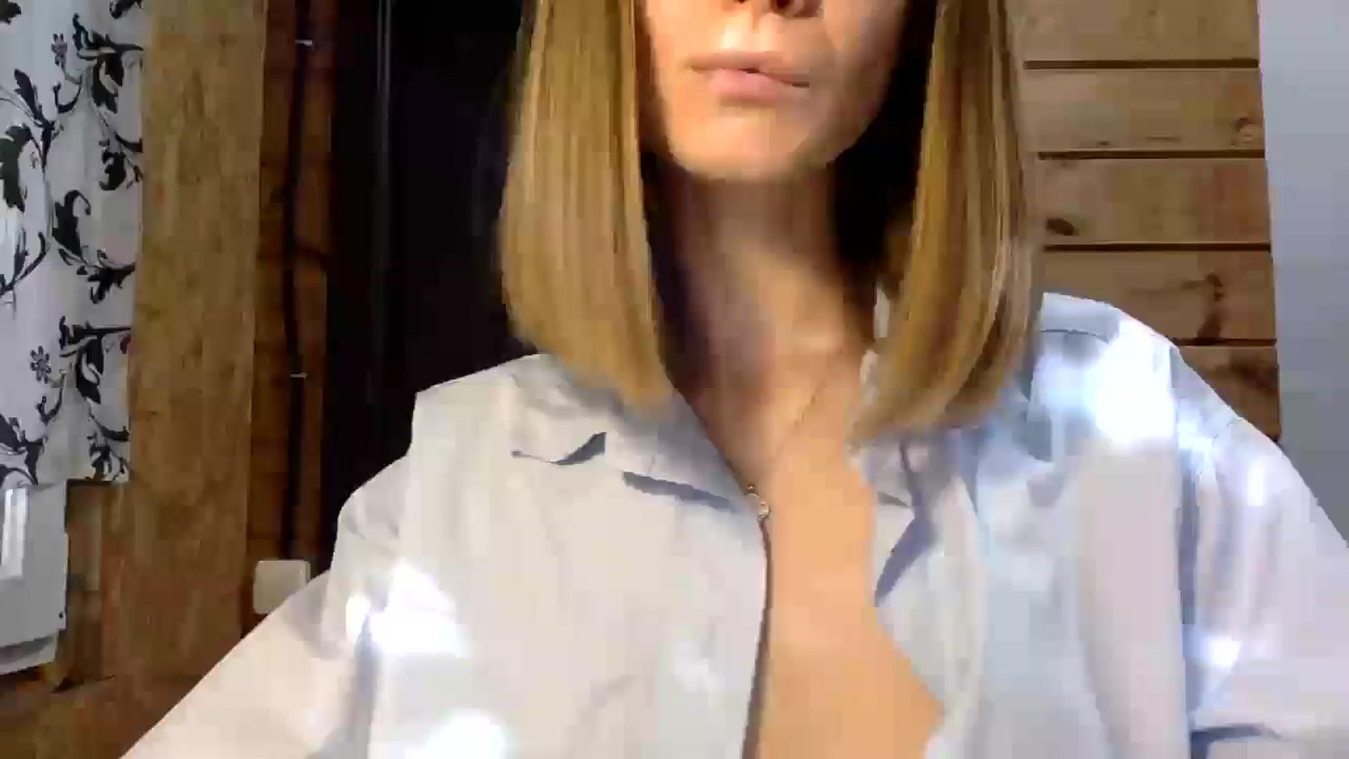 Gallery image thumbnail from LuluAmes's myfreecams stream on, 10/21/2024, 11:59 image 14 of 20