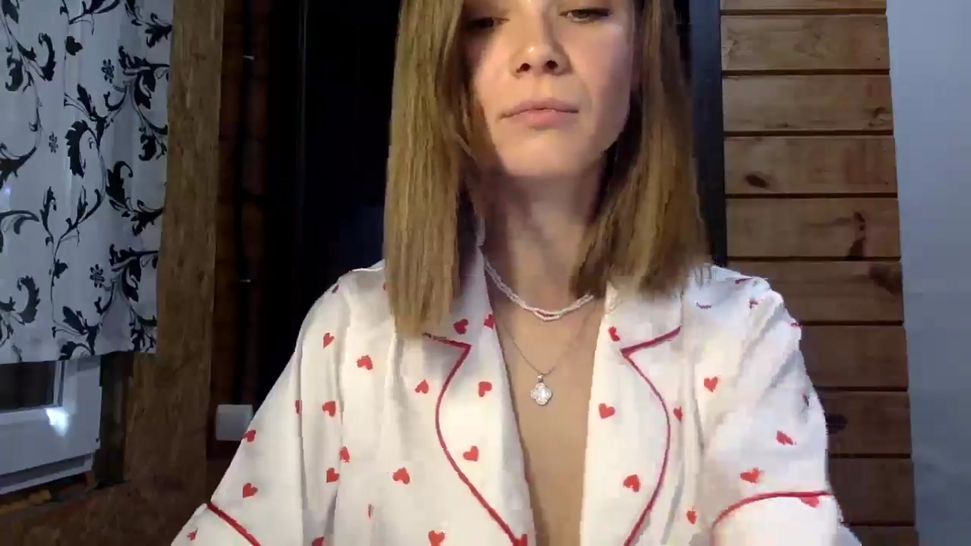 Gallery image thumbnail from LuluAmes's myfreecams stream on, 10/23/2024, 08:07 image 6 of 20