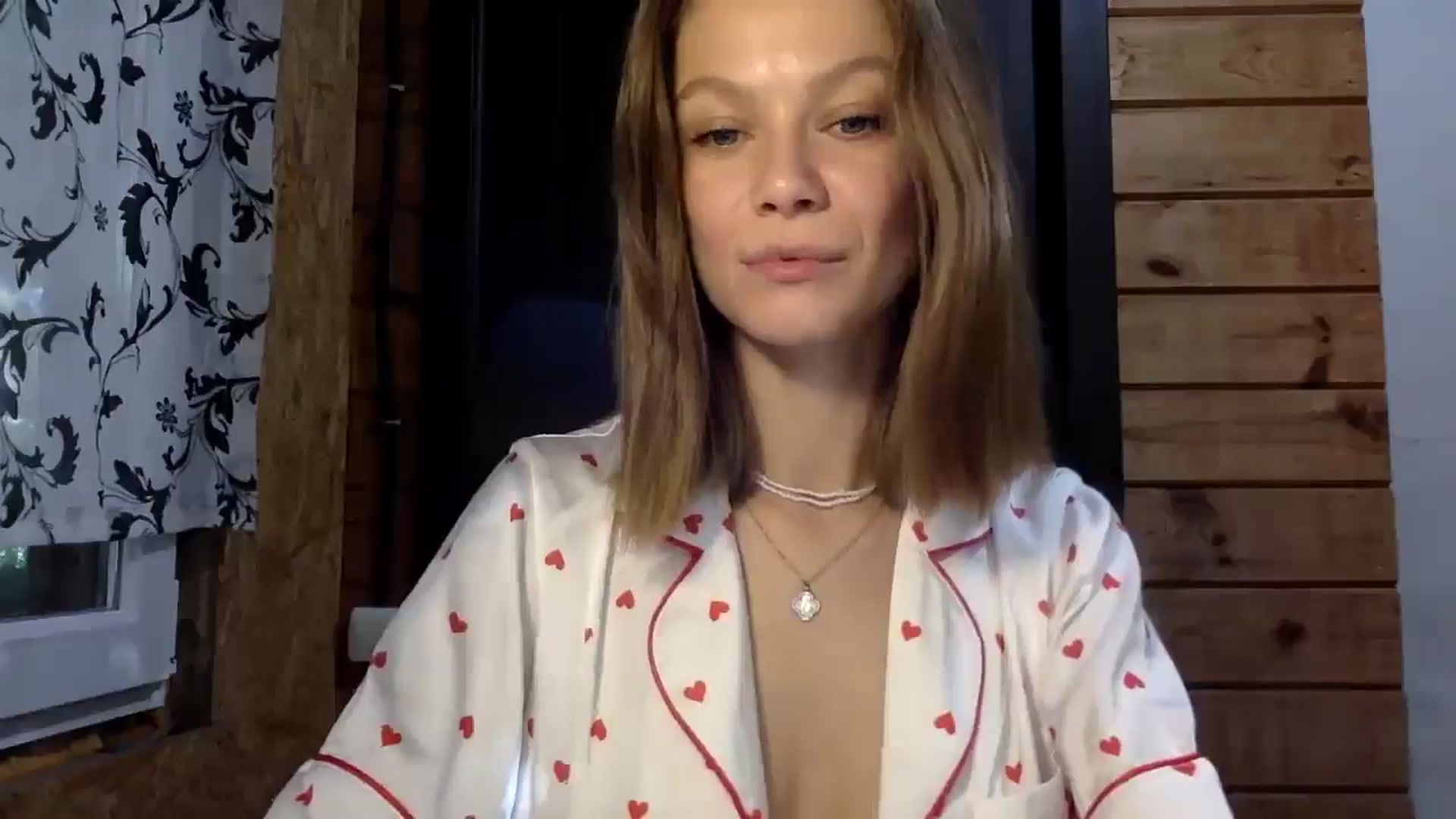Gallery image thumbnail from LuluAmes's myfreecams stream on, 10/23/2024, 08:24 image 9 of 20