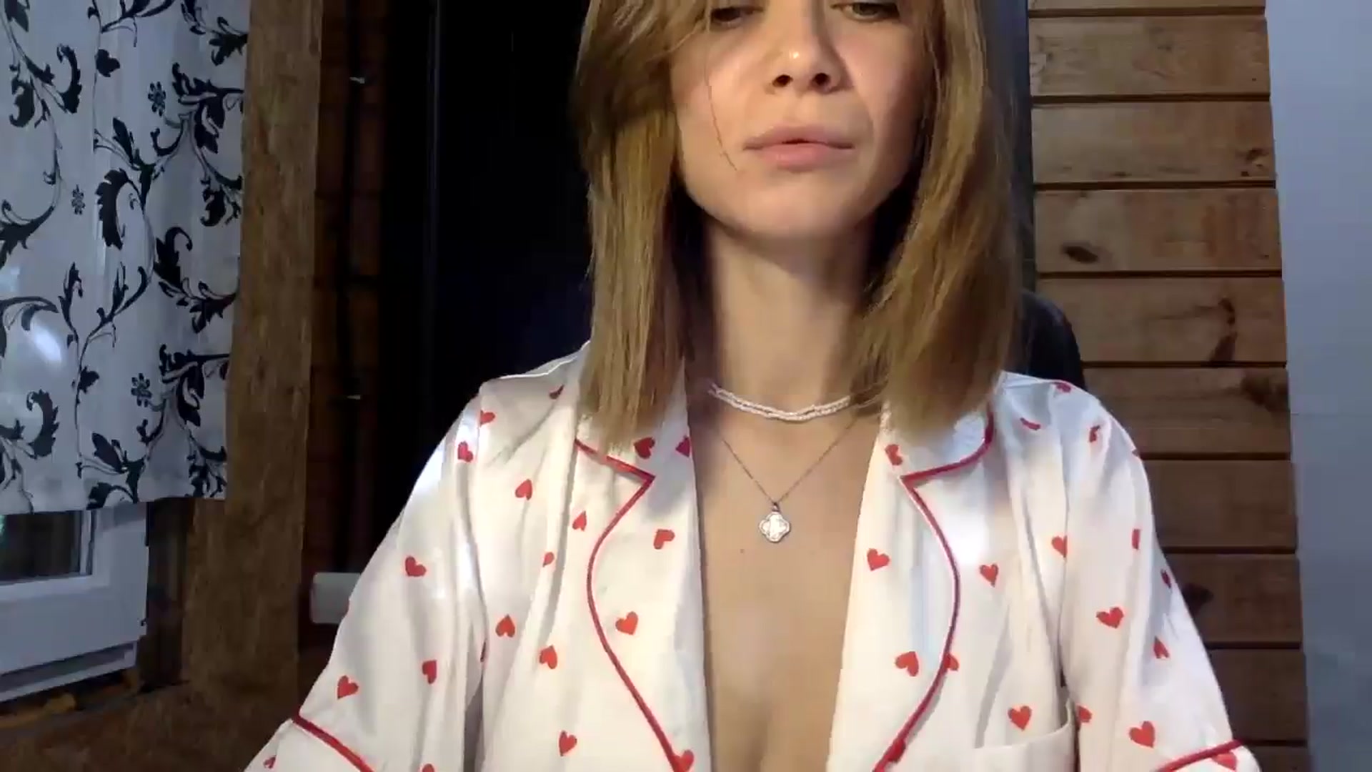 Gallery image thumbnail from LuluAmes's myfreecams stream on, 10/23/2024, 08:24 image 17 of 20