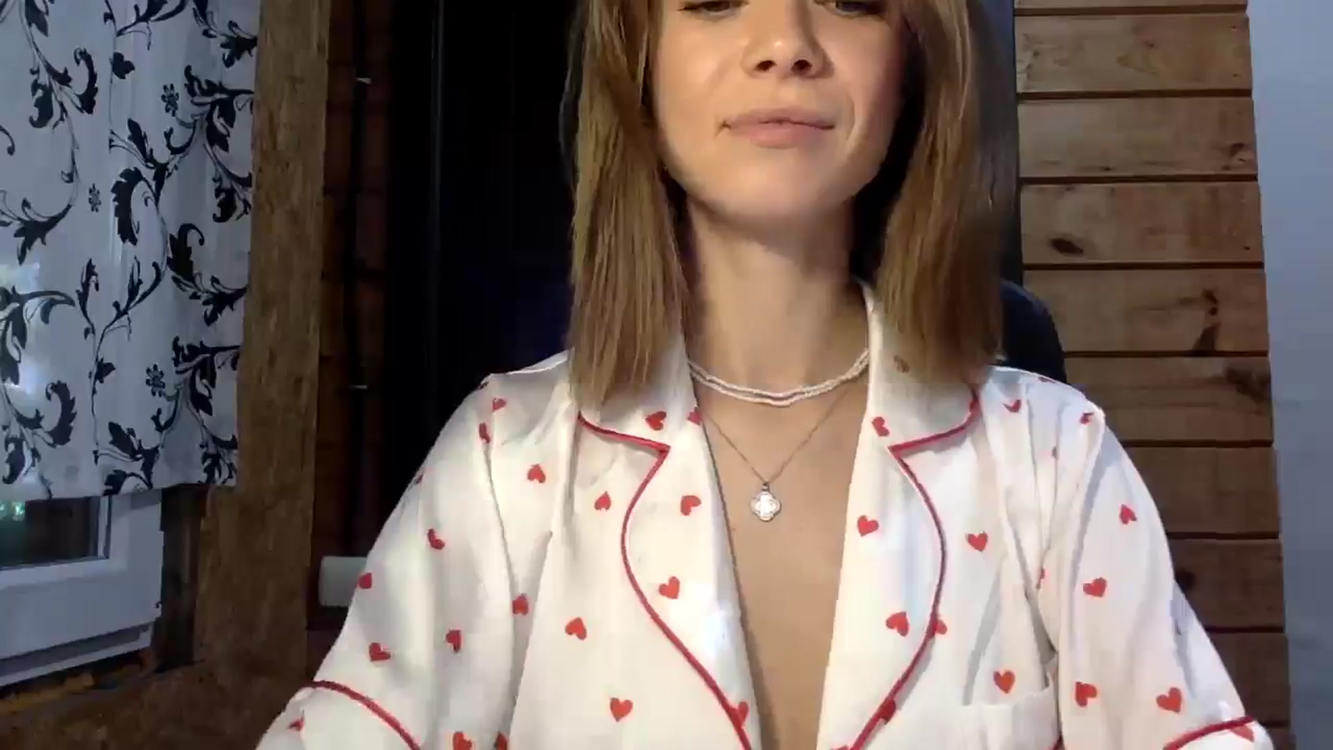 Gallery image thumbnail from LuluAmes's myfreecams stream on, 10/23/2024, 08:24 image 13 of 20