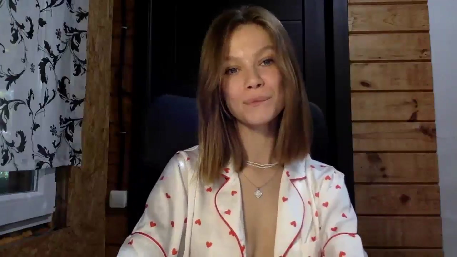 Gallery image thumbnail from LuluAmes's myfreecams stream on, 10/23/2024, 08:24 image 3 of 20