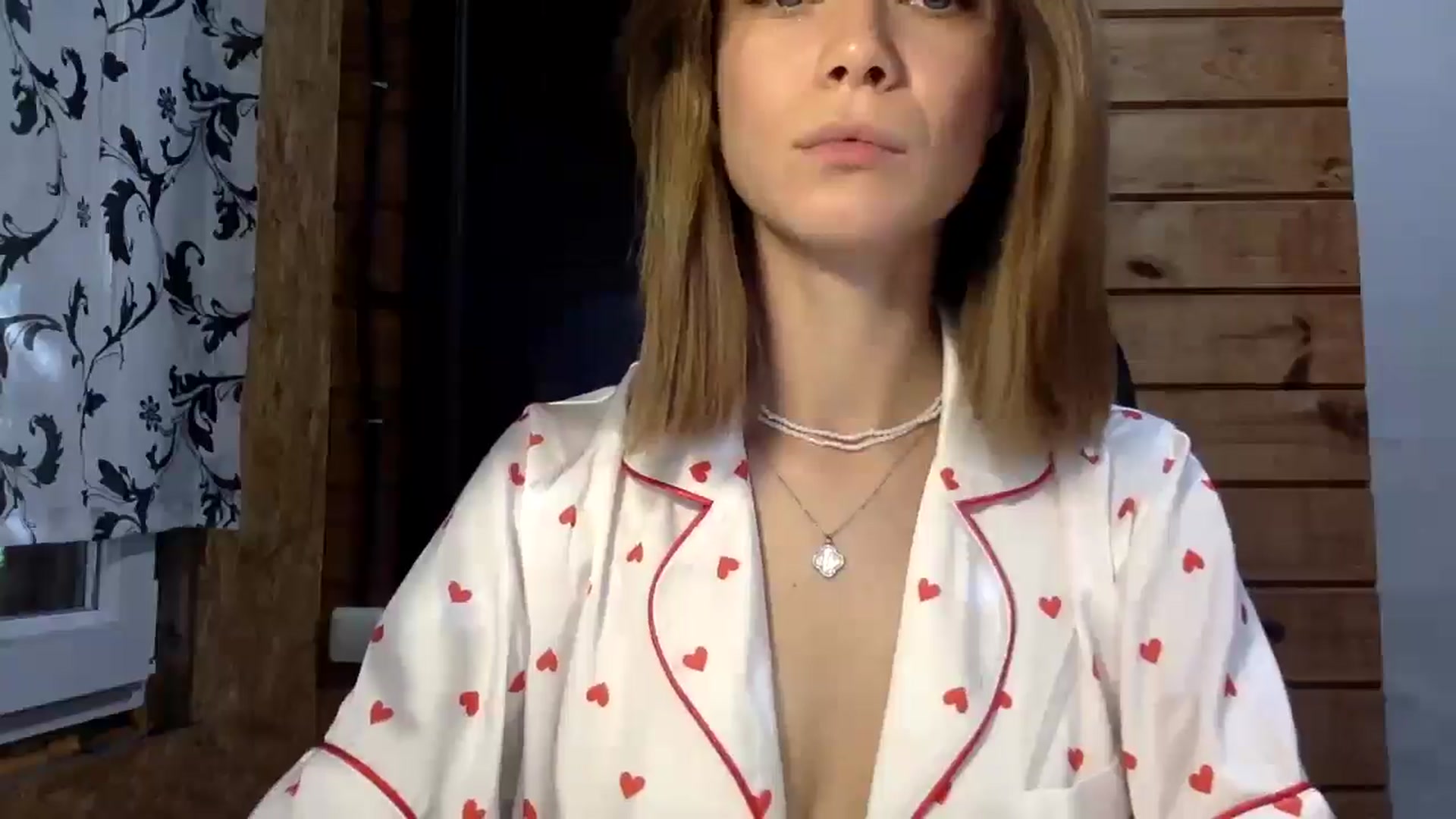 Gallery image thumbnail from LuluAmes's myfreecams stream on, 10/23/2024, 08:24 image 15 of 20